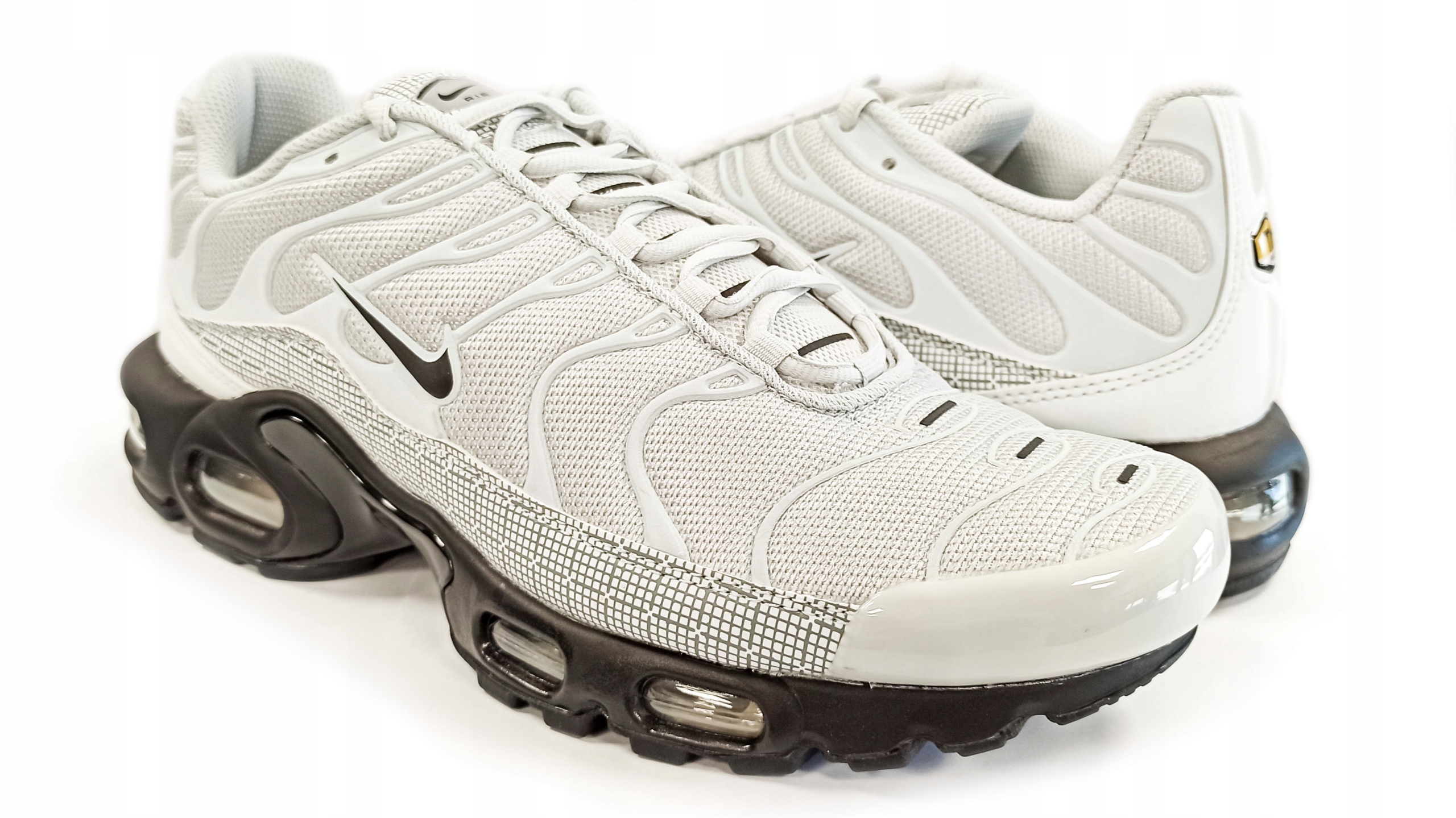 

Nike Air Max Plus CT2542 001 rozmiar 42 +gratis!