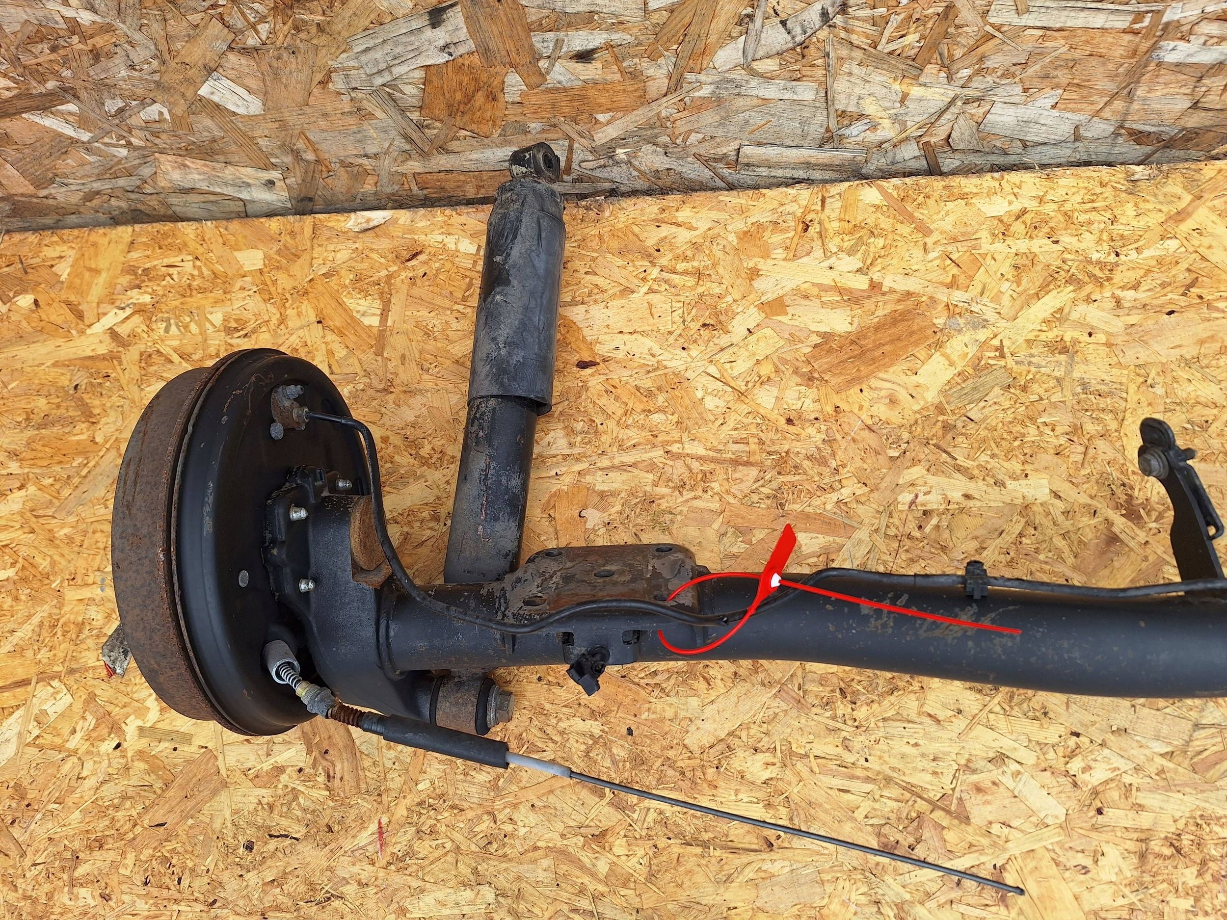 axis rear part FIAT DOBLO and 05