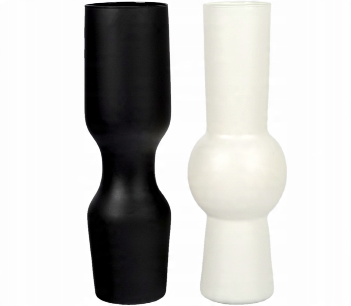 

Zestaw wazonów czarny i krem matowy H:40cm d:13cm