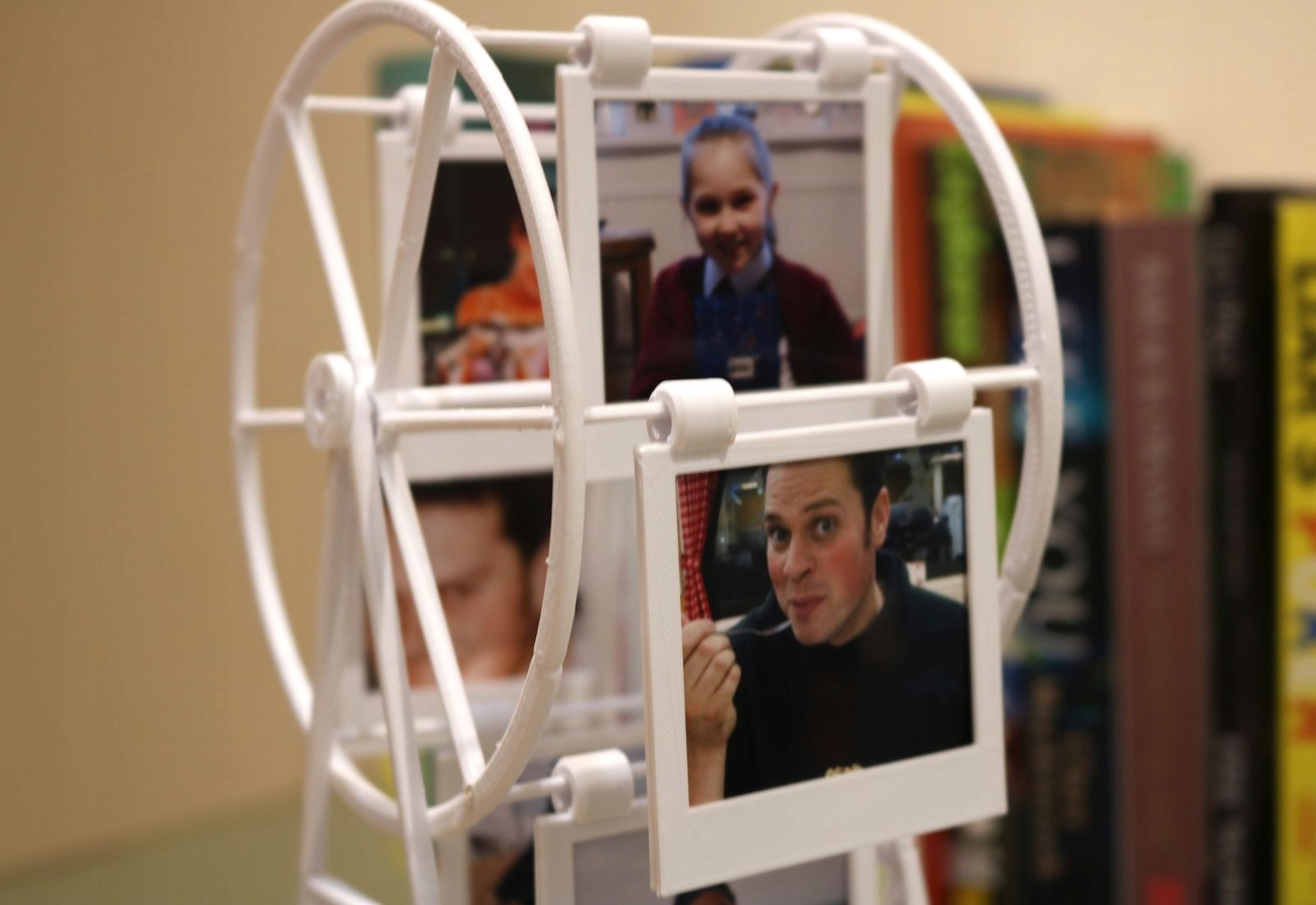 POLAROID FILAMENT BŁĘKITNY 3D PLA PREMIUM 1KG Materiał PLA