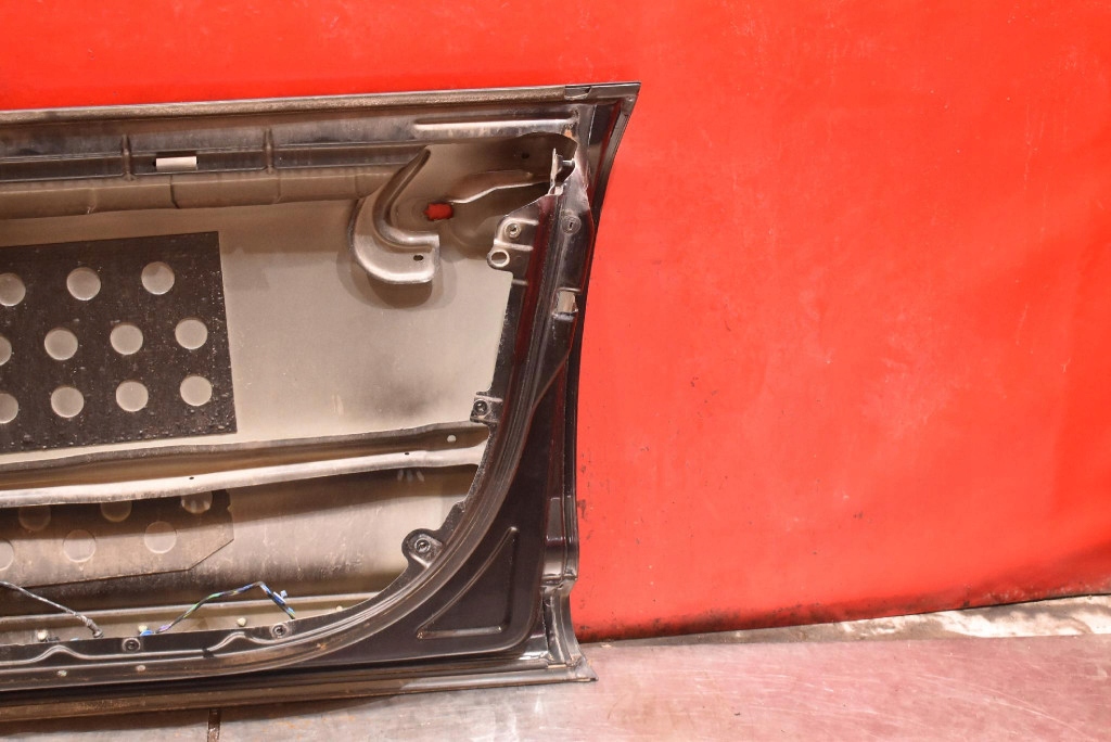 door right front front LC9Z VW TOUAREG 1 and 02-07