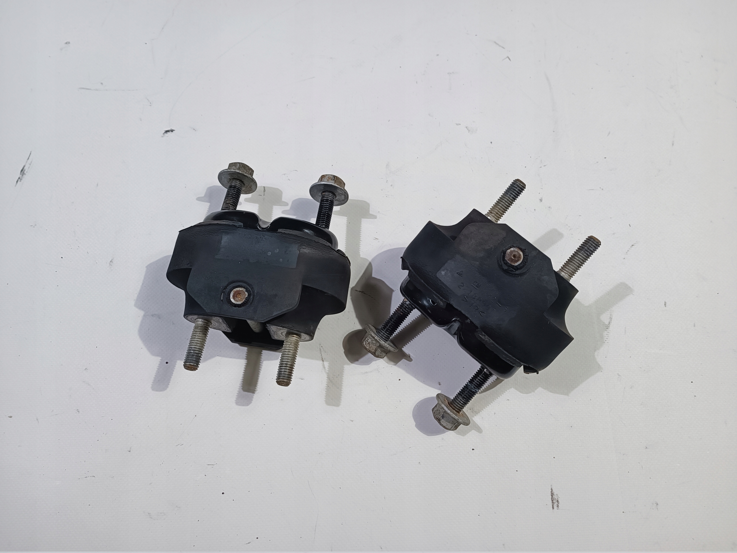 22188997 - Подушка коробки Dyfra Chevrolet Corvette C6