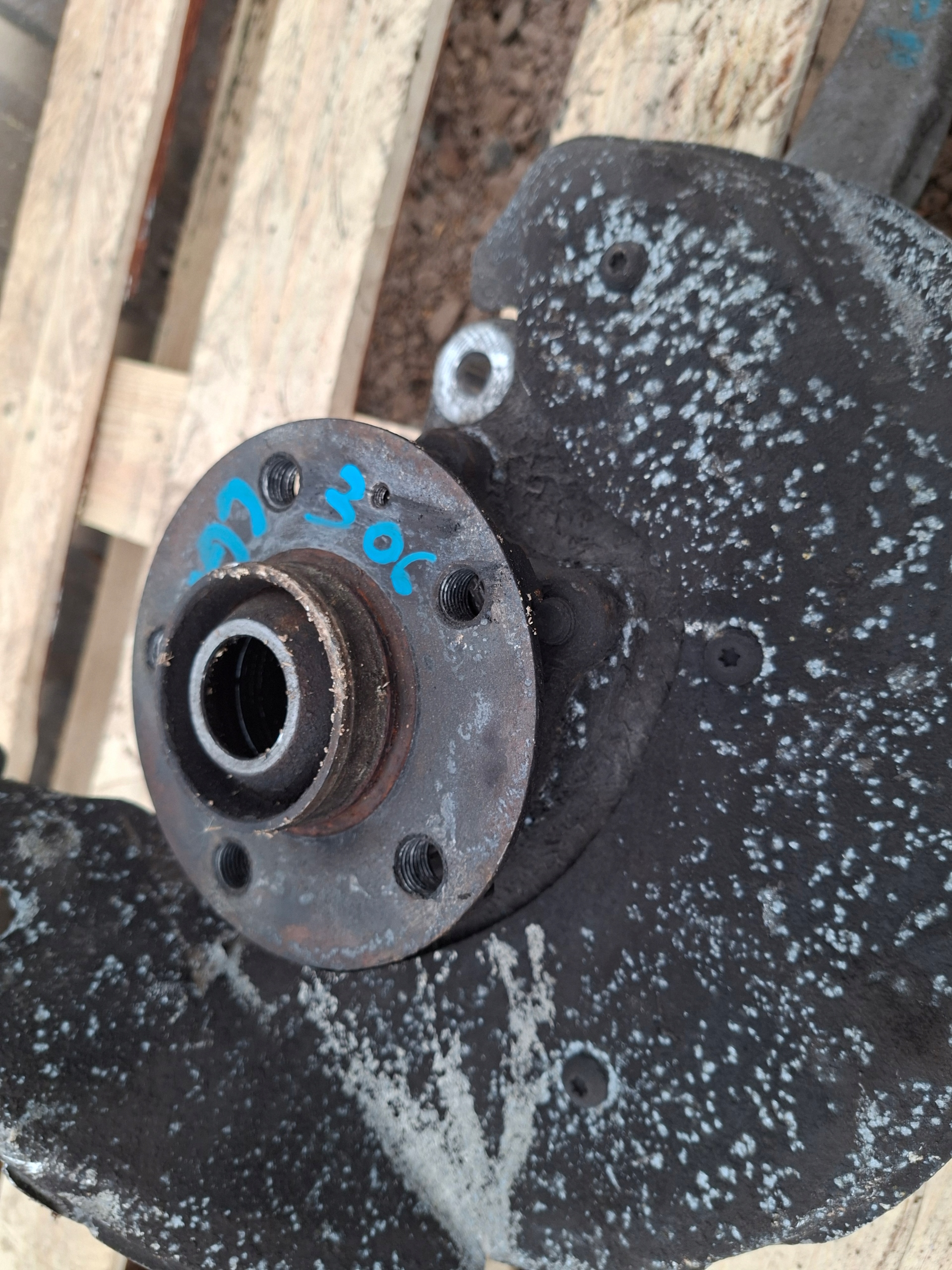 swing z of the pivot right front right front Audi A5 8T CGKA