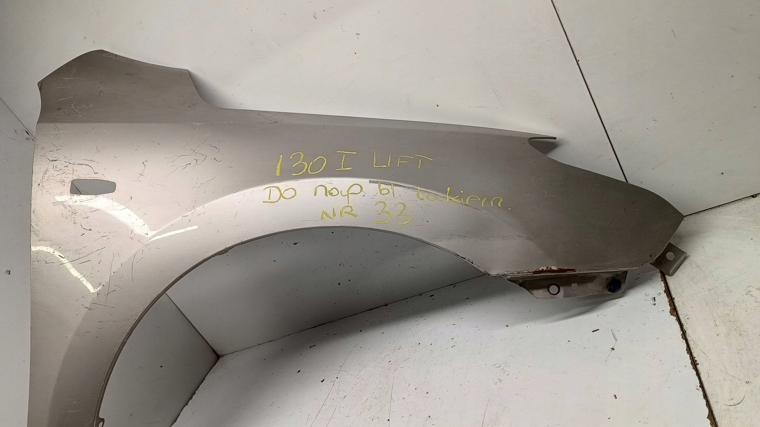 HYUNDAI I30 and fender front front right 2007