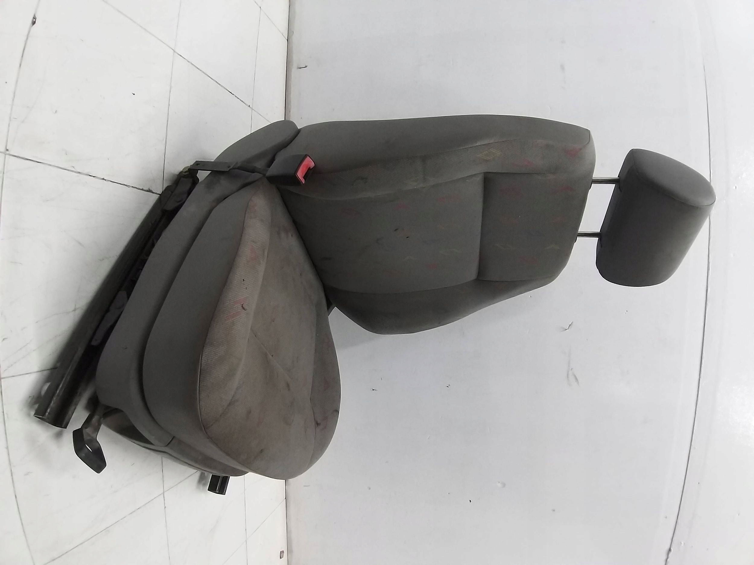 VW CADDY 2K seat driver´s left ZWYKLY 03R