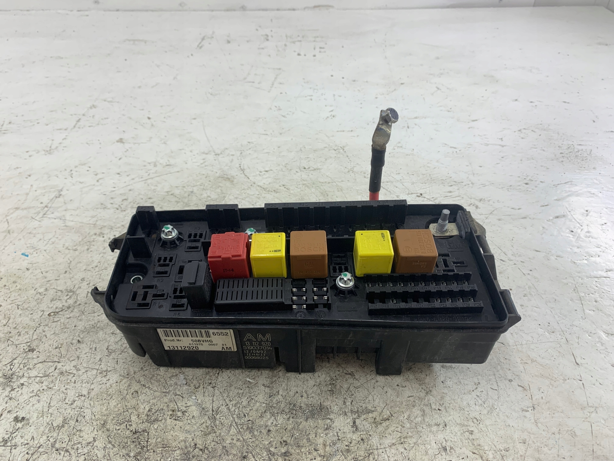OPEL VECTRA C fuse box 13112920