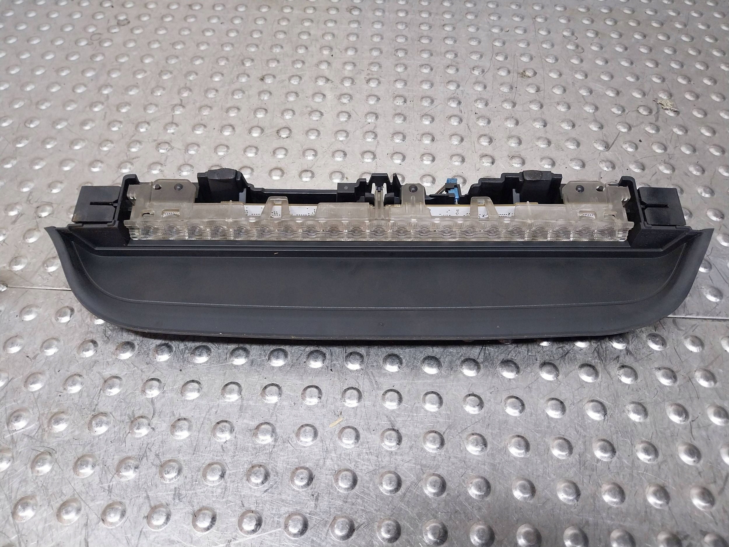 TRZECIE light STOP 7420462 BMW 3 G20 G23 18