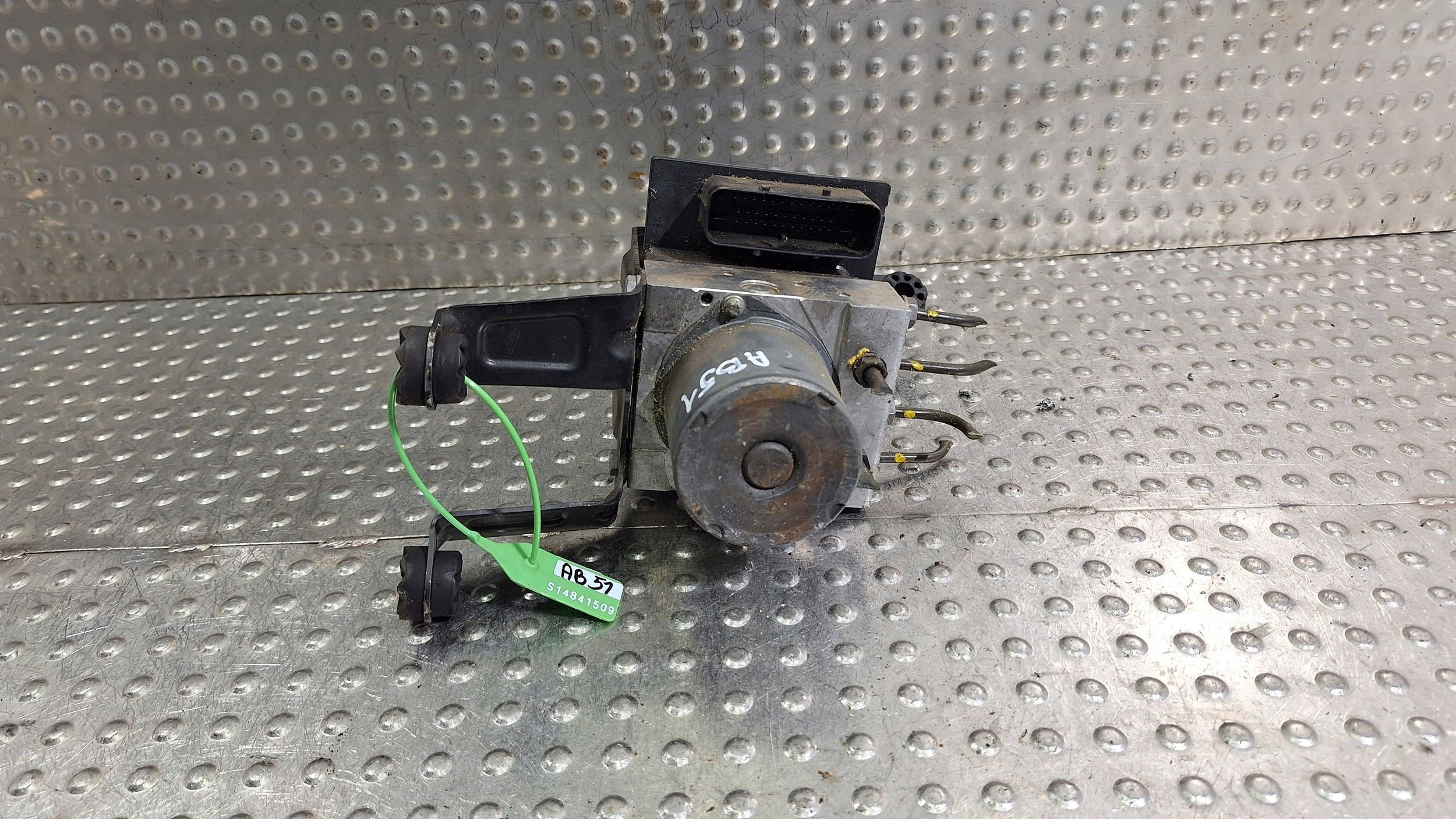 pump control unit ABS 6769707 6769709 BMW E60 E61 E63 E64