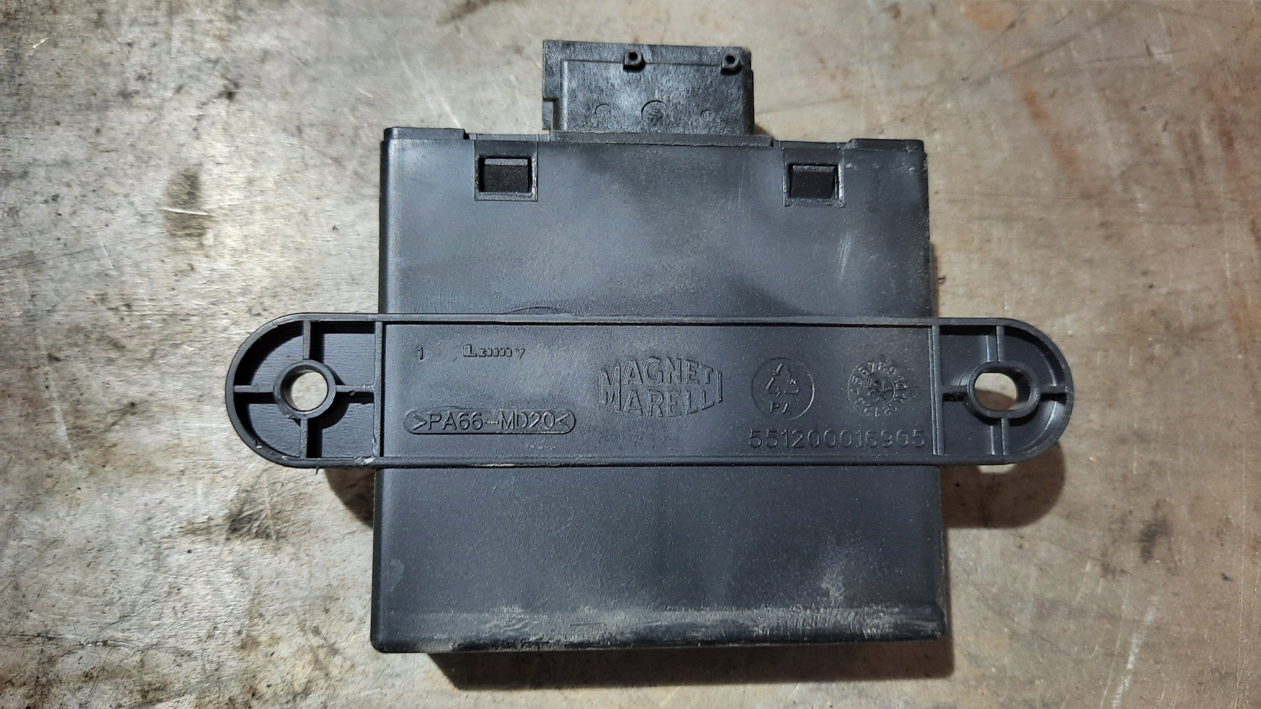 MODUŁ POMPY PALIWA CITROEN C4 04R 1.6D Typ silnika Diesel