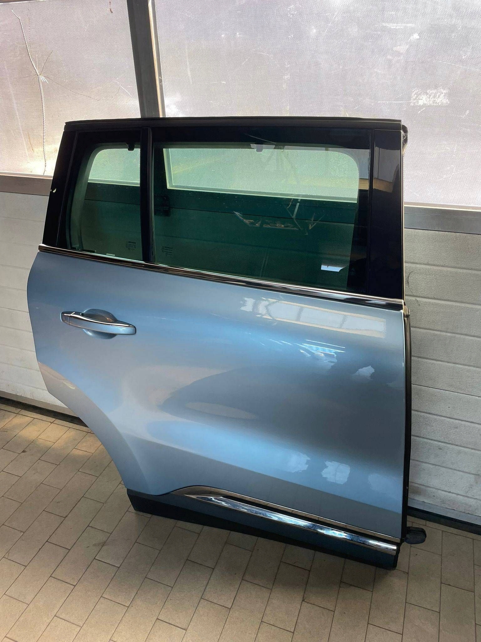door rear. rear part side right Renault Espace V (RFC) TERPQ