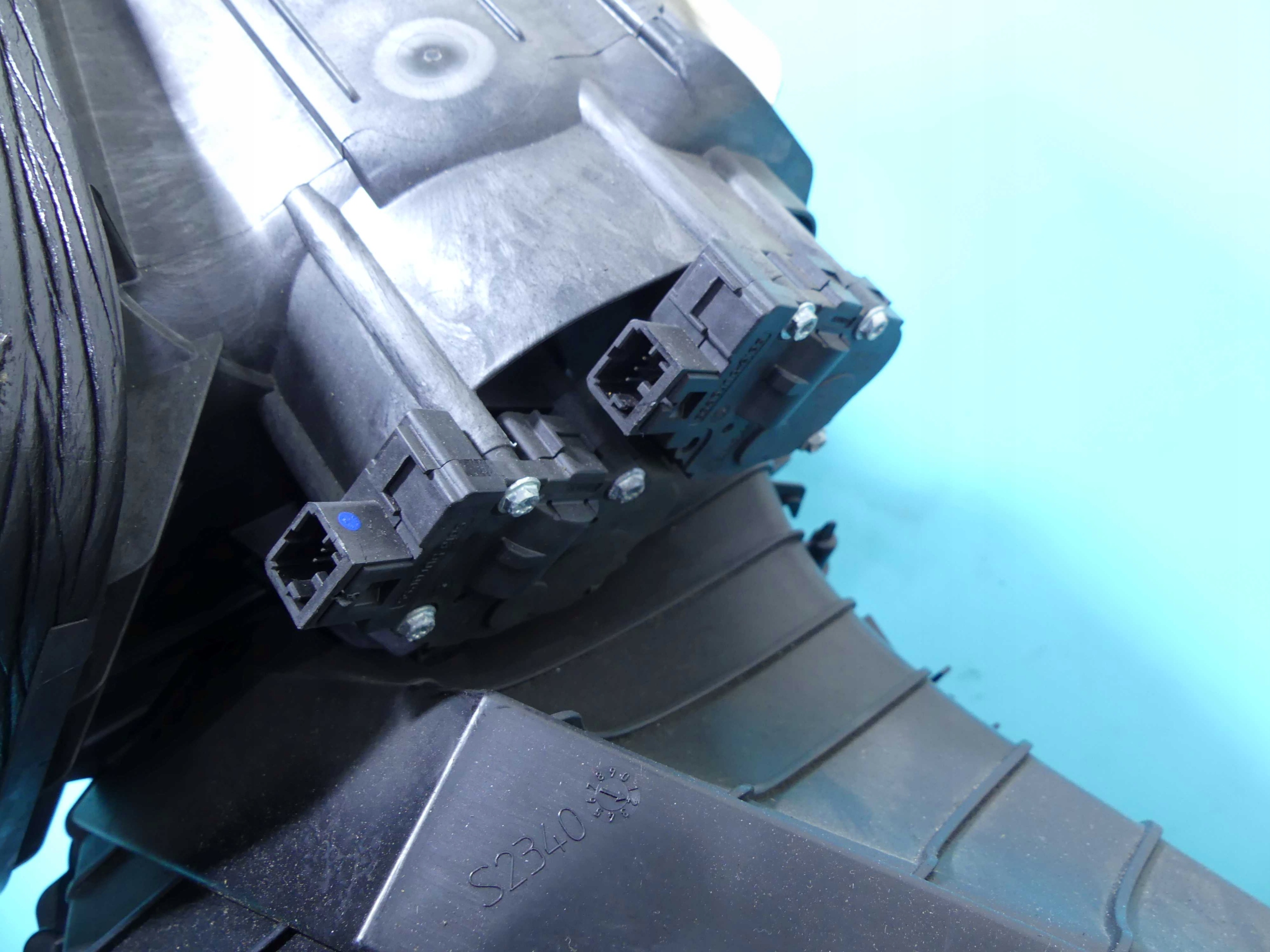 радиатор отопителя Audi A4 B8 8K1820005AG