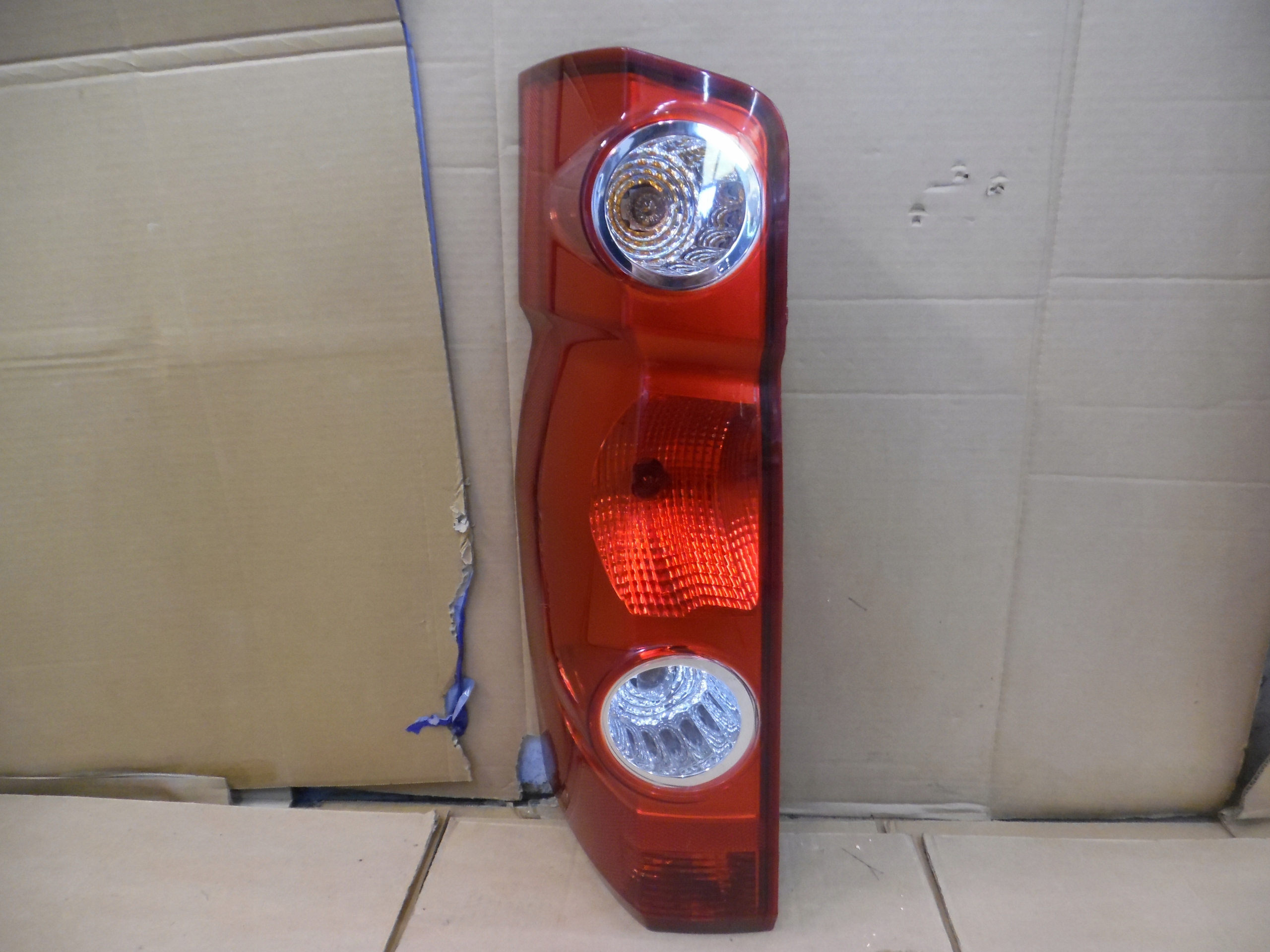VW CRAFTER 06- light rear right rear part complete