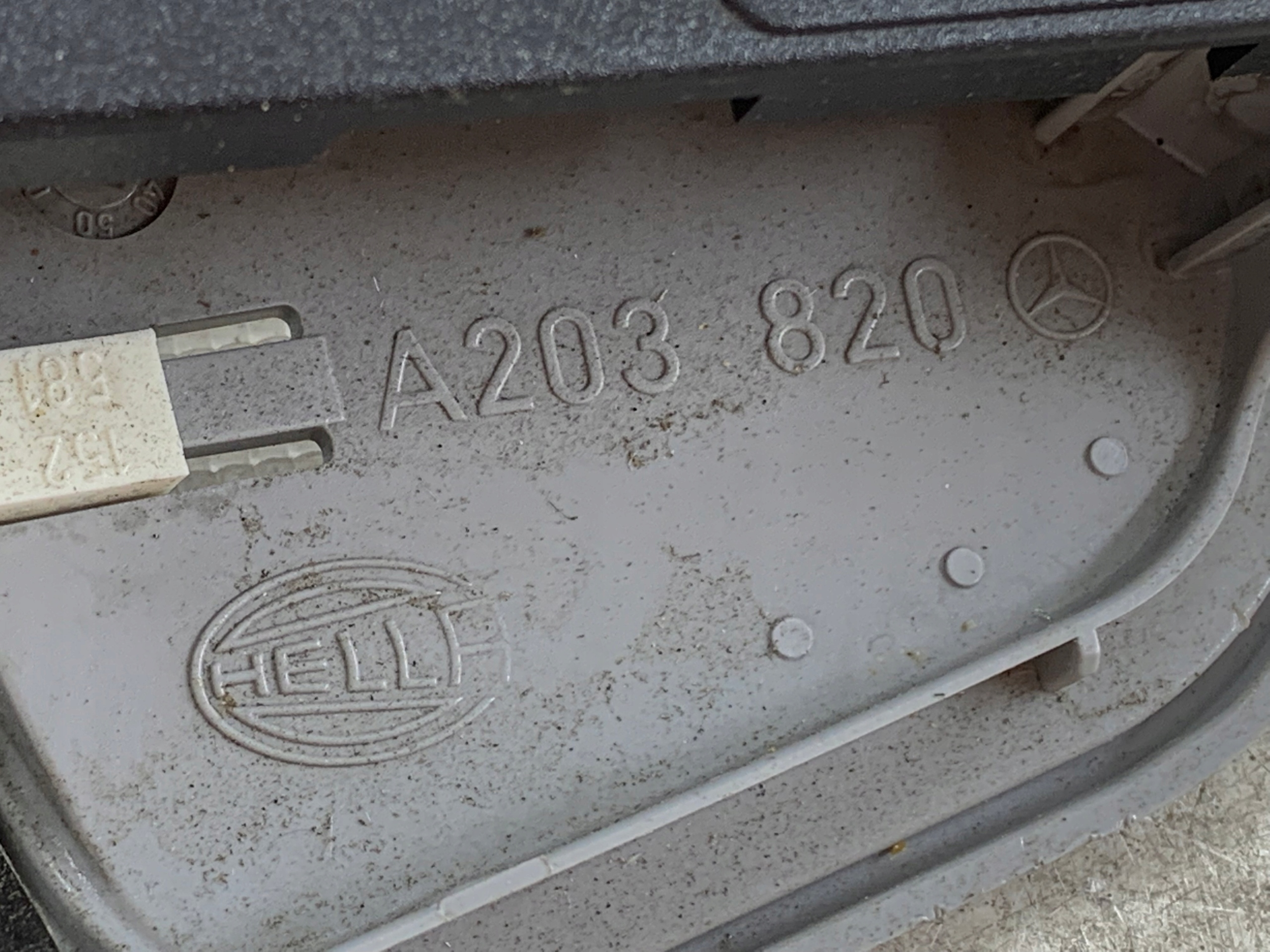 light lighting of the interior front A2038201001 MERCEDES C-class W203