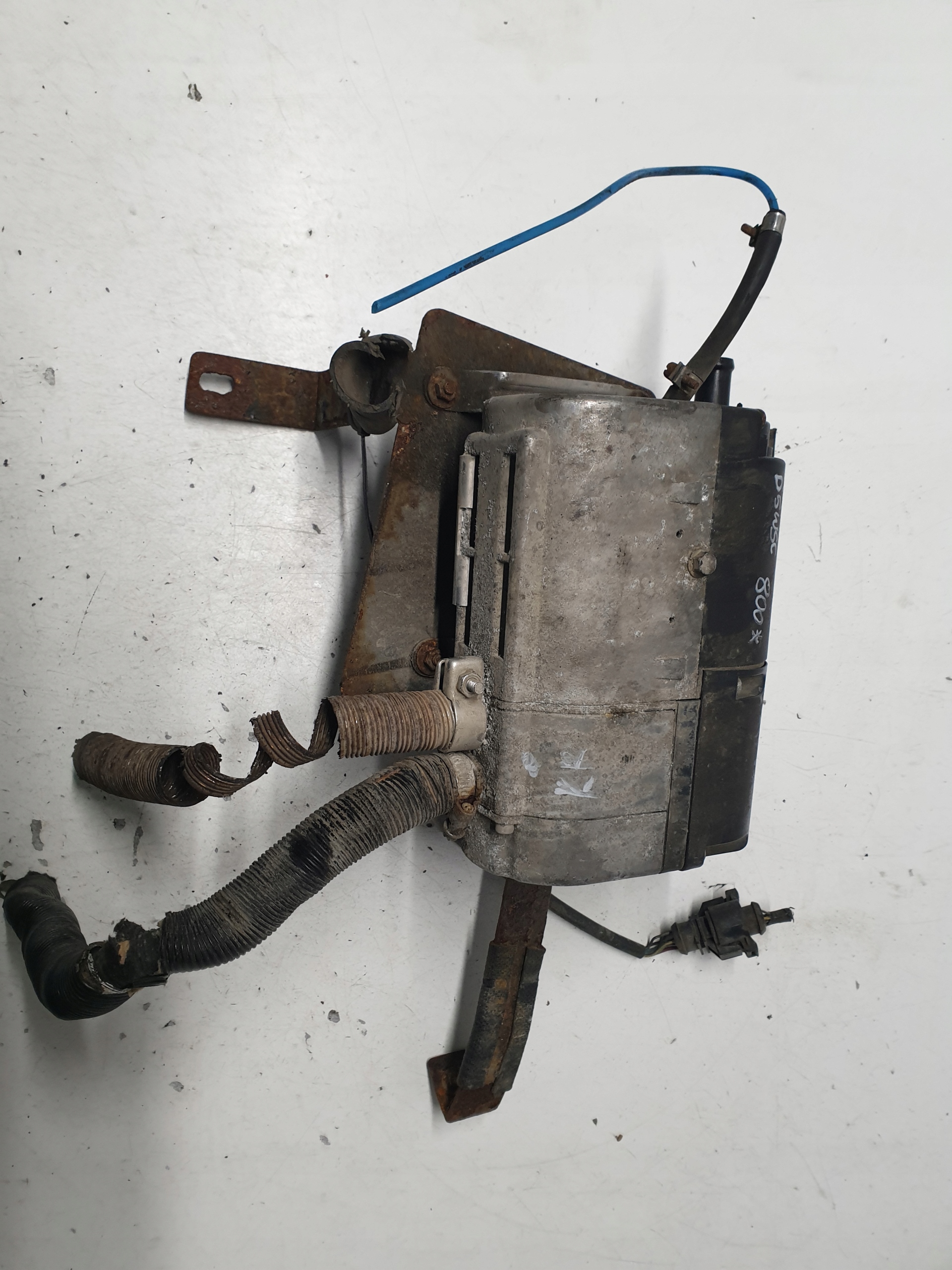 ПАРКУВАЛЬНИЙ ОБІГРІВАЧ VW CRAFTER D5WSC