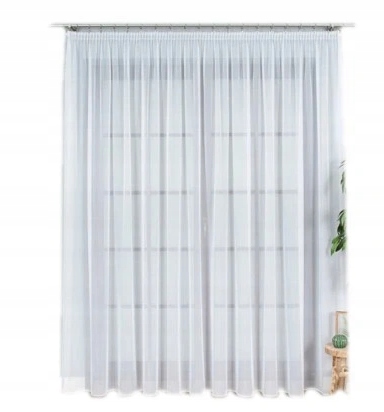 

Firana gotowa z woalu wys 280x250 cm z ołowianką