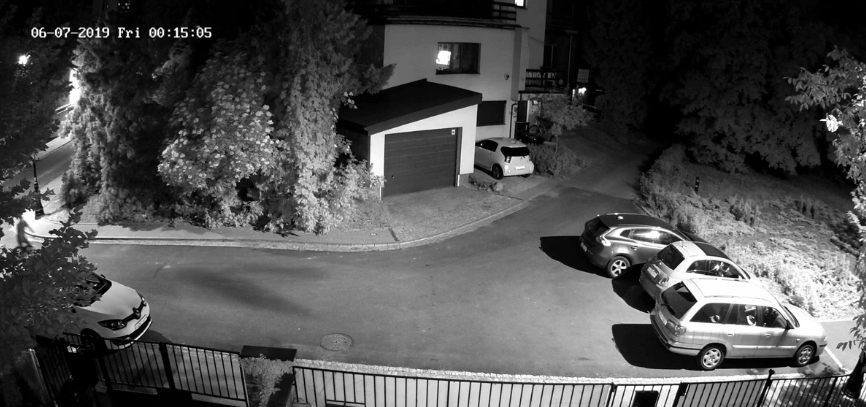 Kamera obrotowa IP WIFI zewnętrzna FULL HD 4X ZOOM EAN (GTIN) 0685071848043