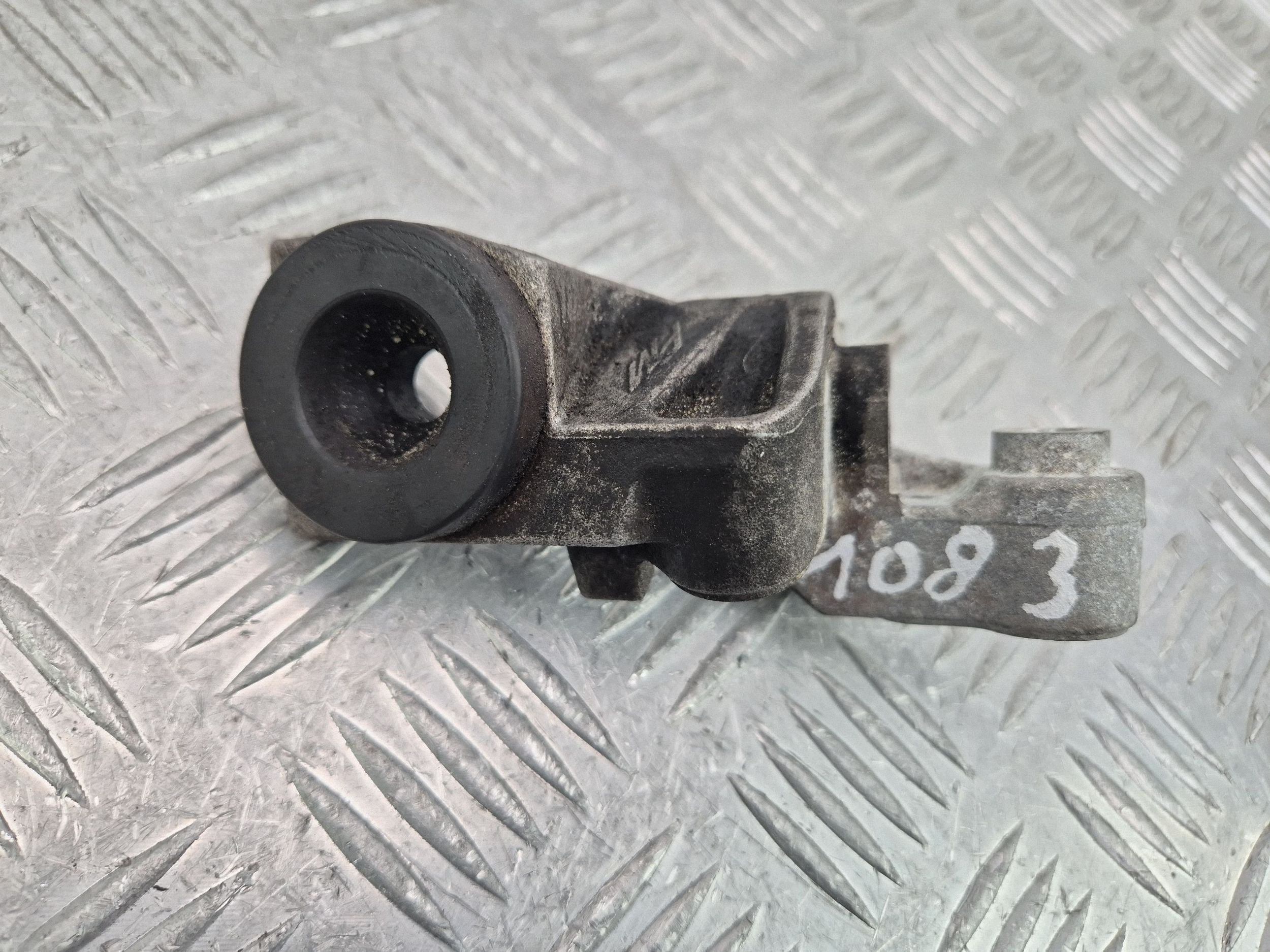 holder engine mount MERCEDES E220d W213 654.920 6542200000
