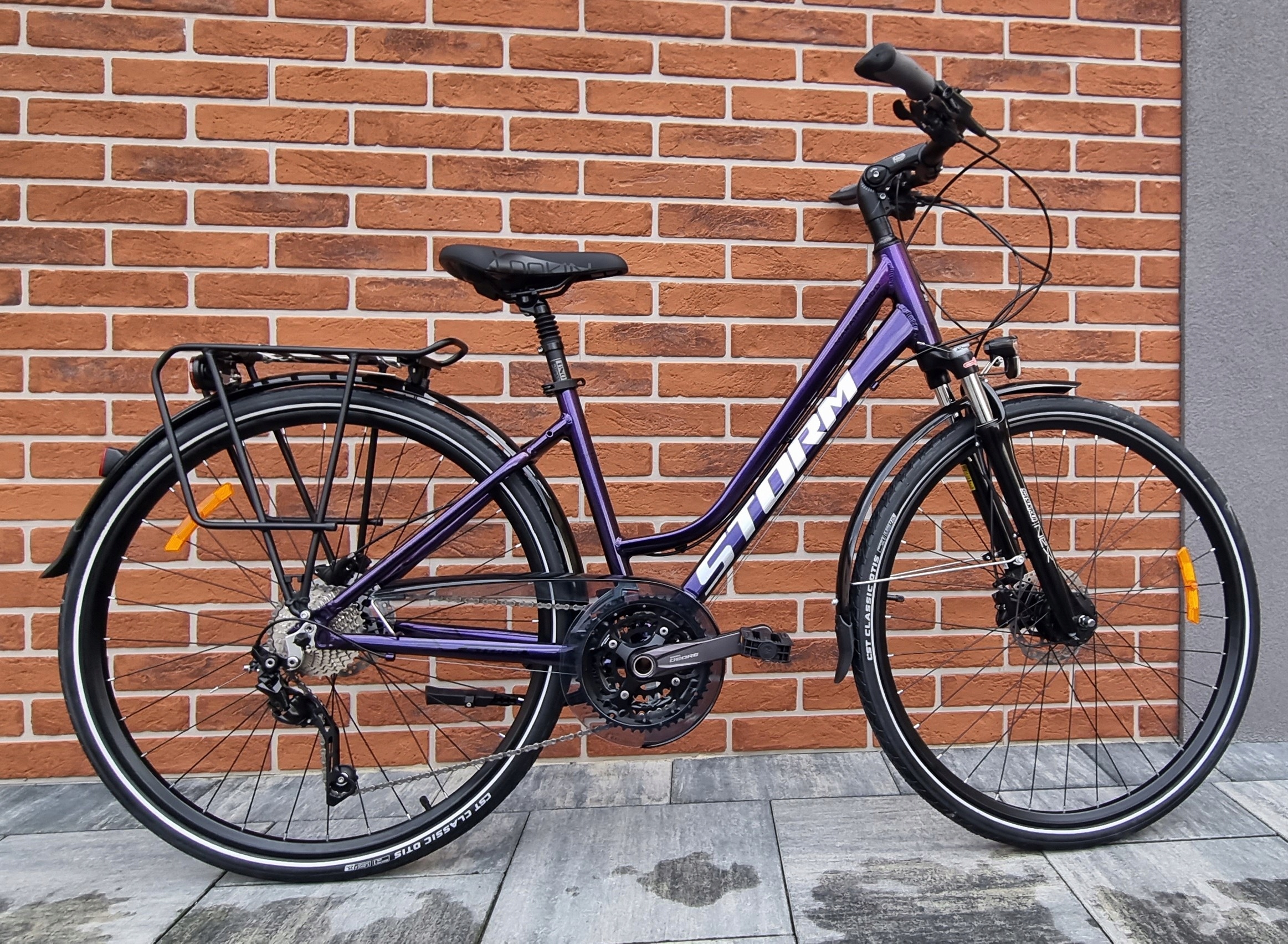 Rower trekkingowy Storm Marathon 10.0 Lady, 17 cali, koło 28 ", śliwka