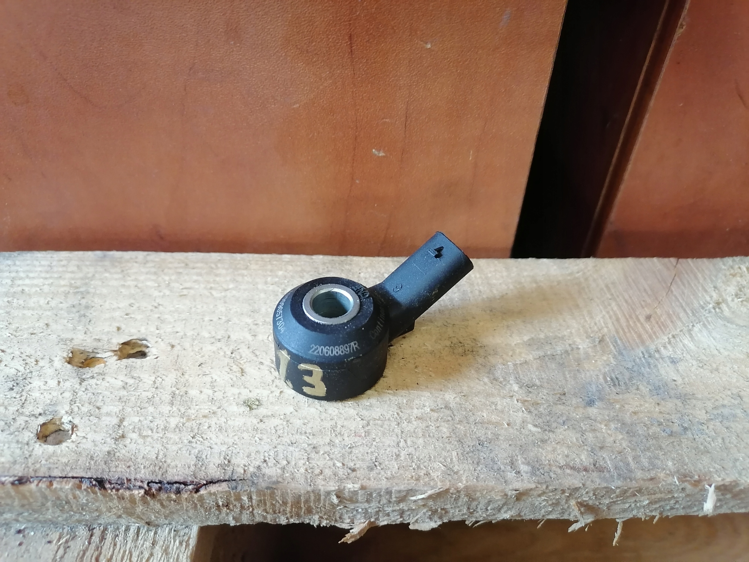 Sensor STUKOWY QASHQAI II 1.3 TCE A0009057304
