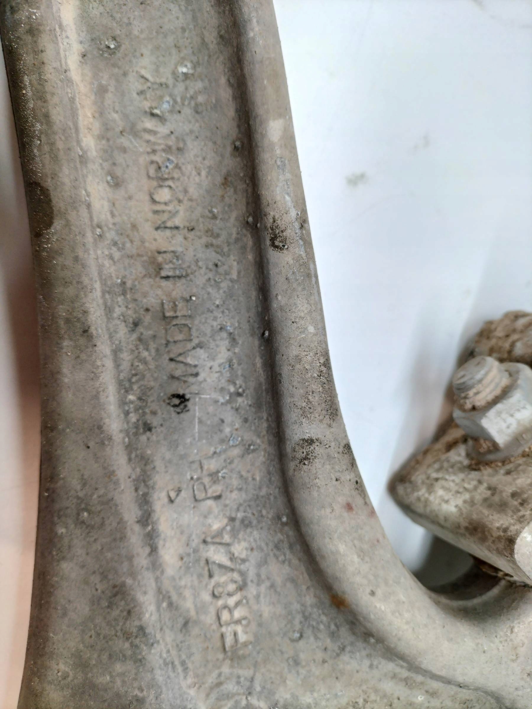 arm right front Volvo V60 II (2018- )