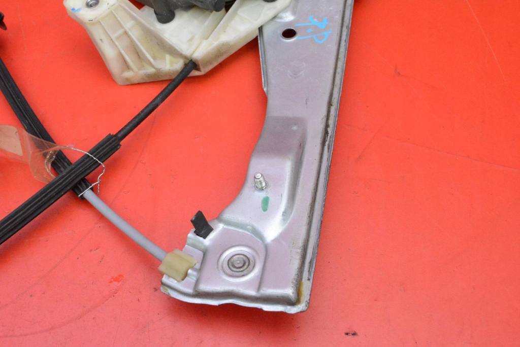 window regulator right front EU 9674252480 CITROEN C4 CACTUS 1 and 14-17
