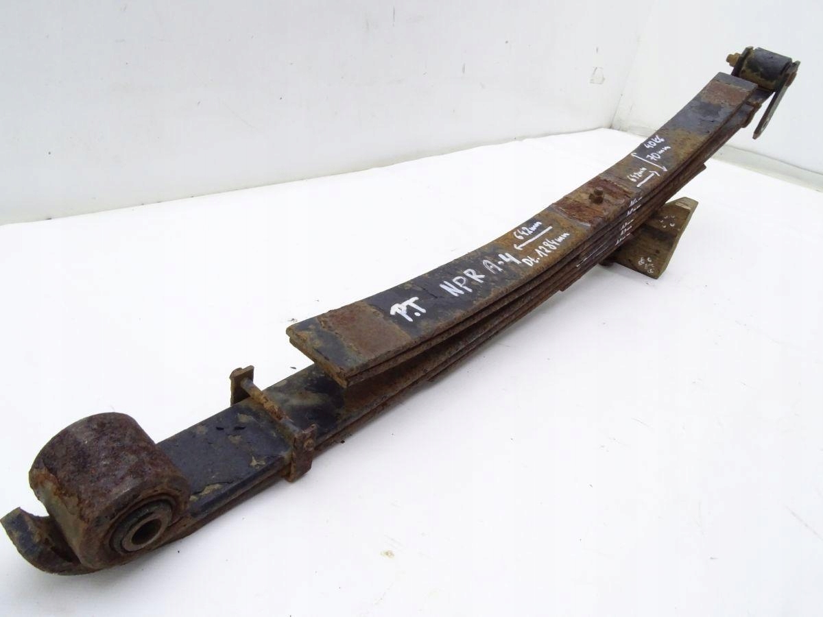 ISUZU N35 N75 NPR NQR 07-18 RESOR TYŁ 5 PIÓR 7CM Producent części Isuzu OE