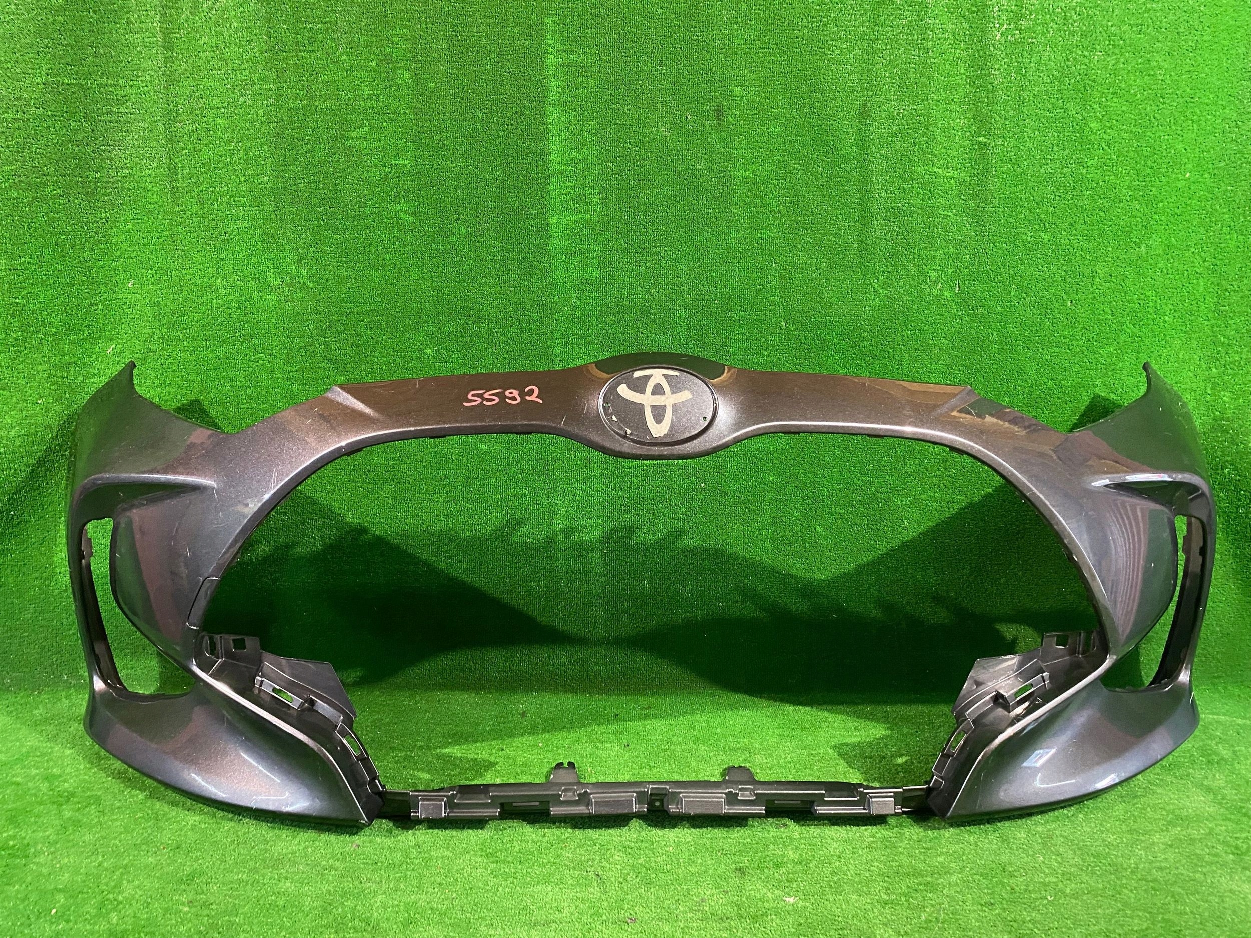 Frontstoßstange TOYOTA YARIS IV