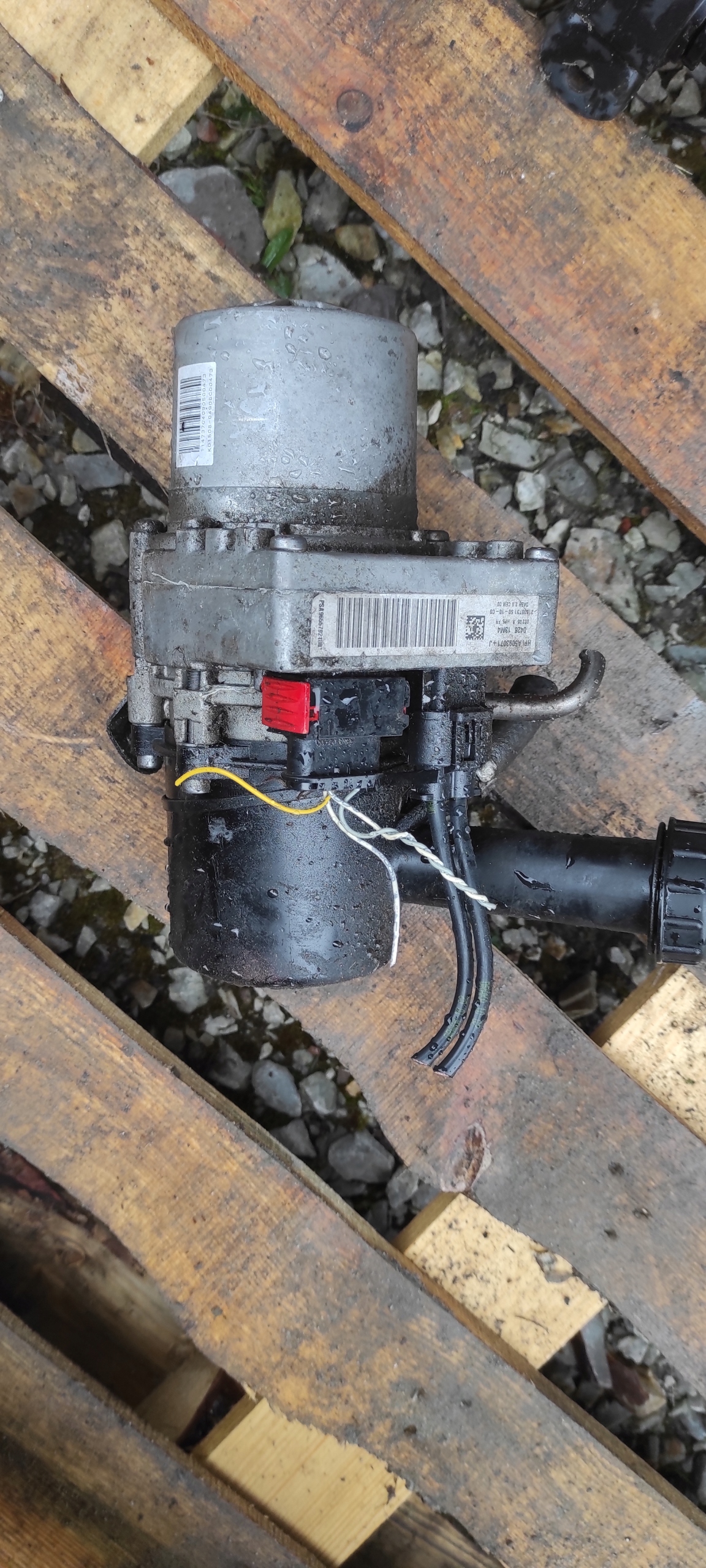 servo pump PEUGEOT 407 21600731