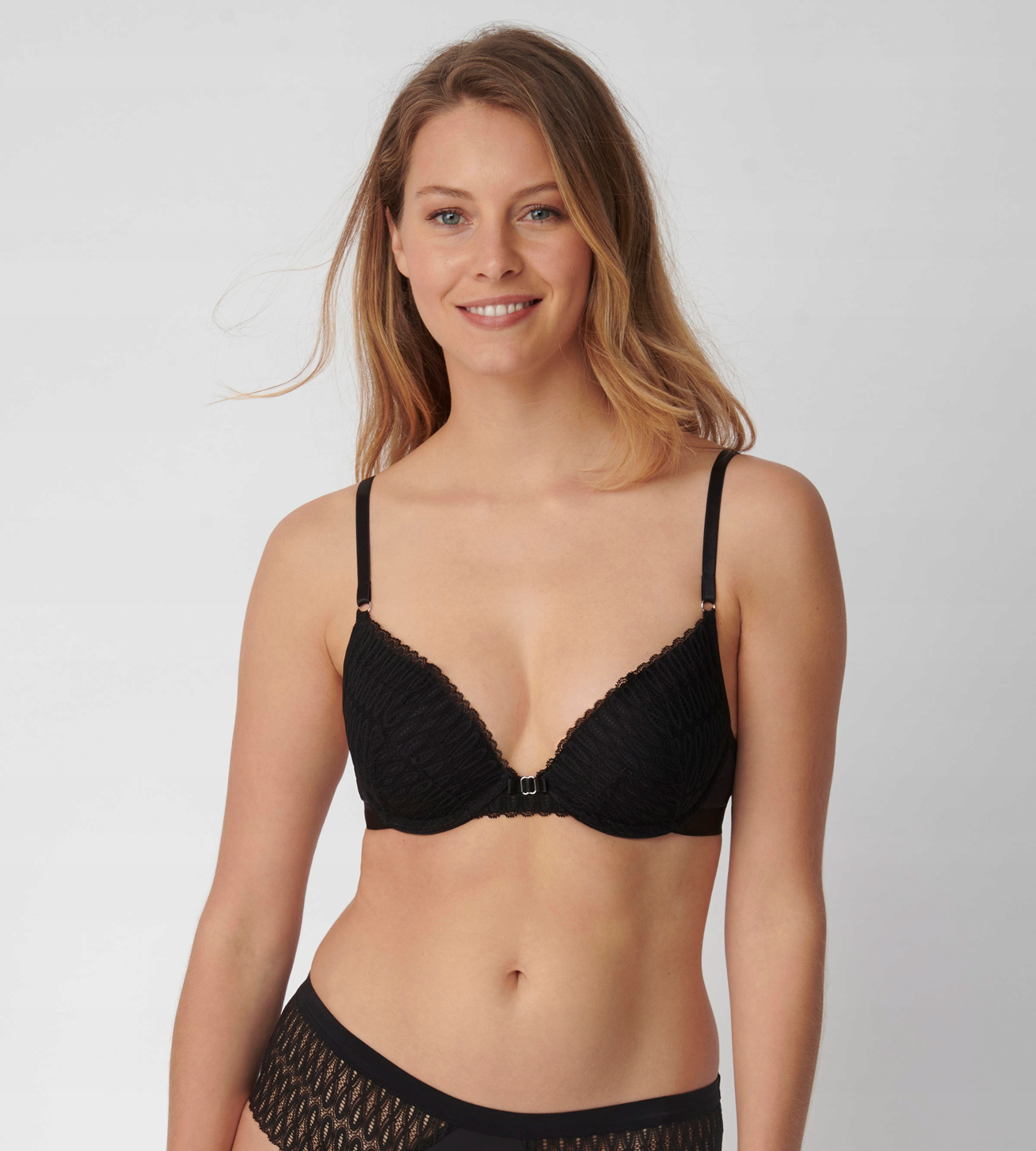 Push-up podprsenka Triumph Aura Spotlight Whu 75E