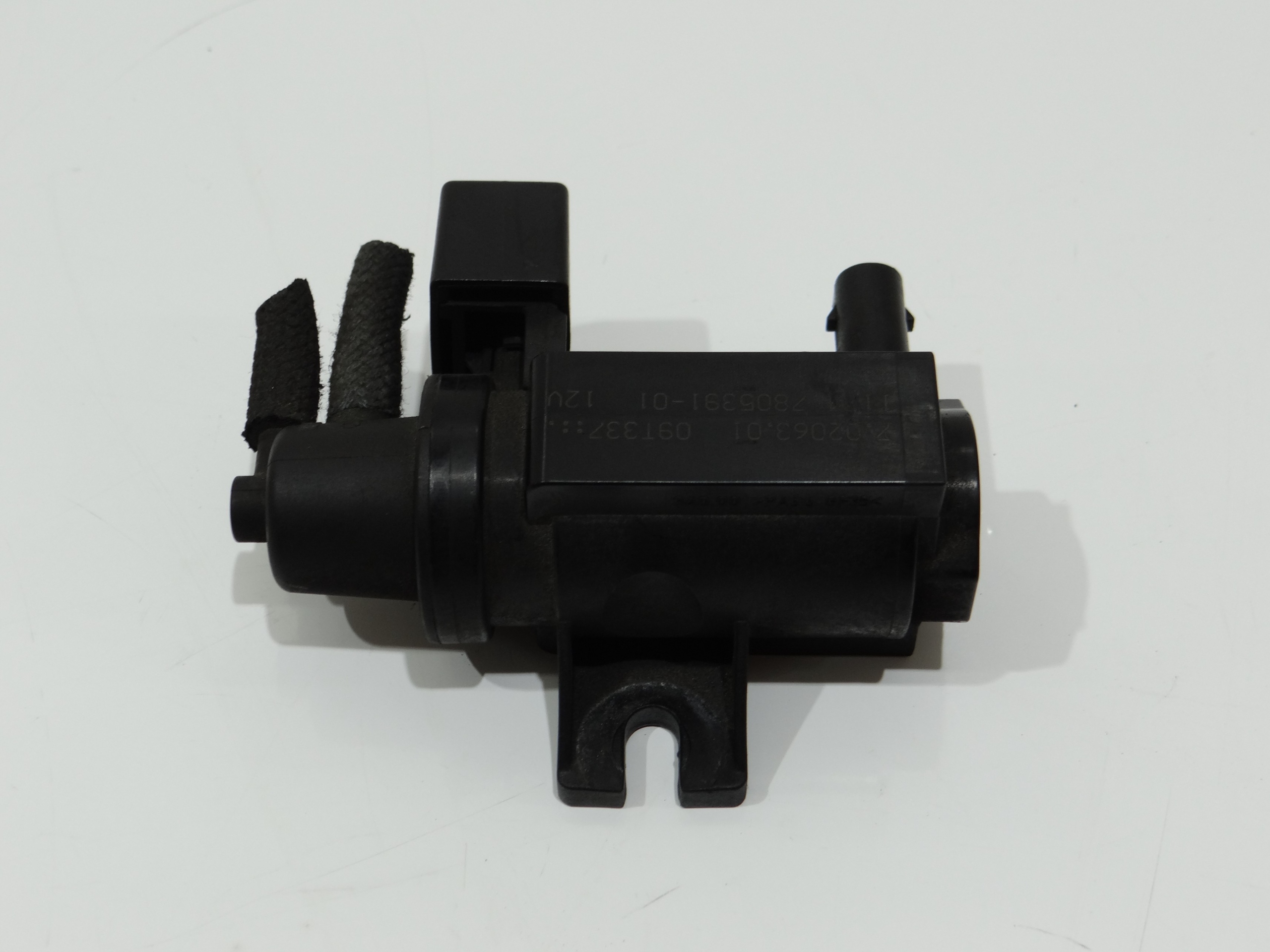 Sensor Unterdruck BMW E60 E61 2.0D 7805391 (4570888)