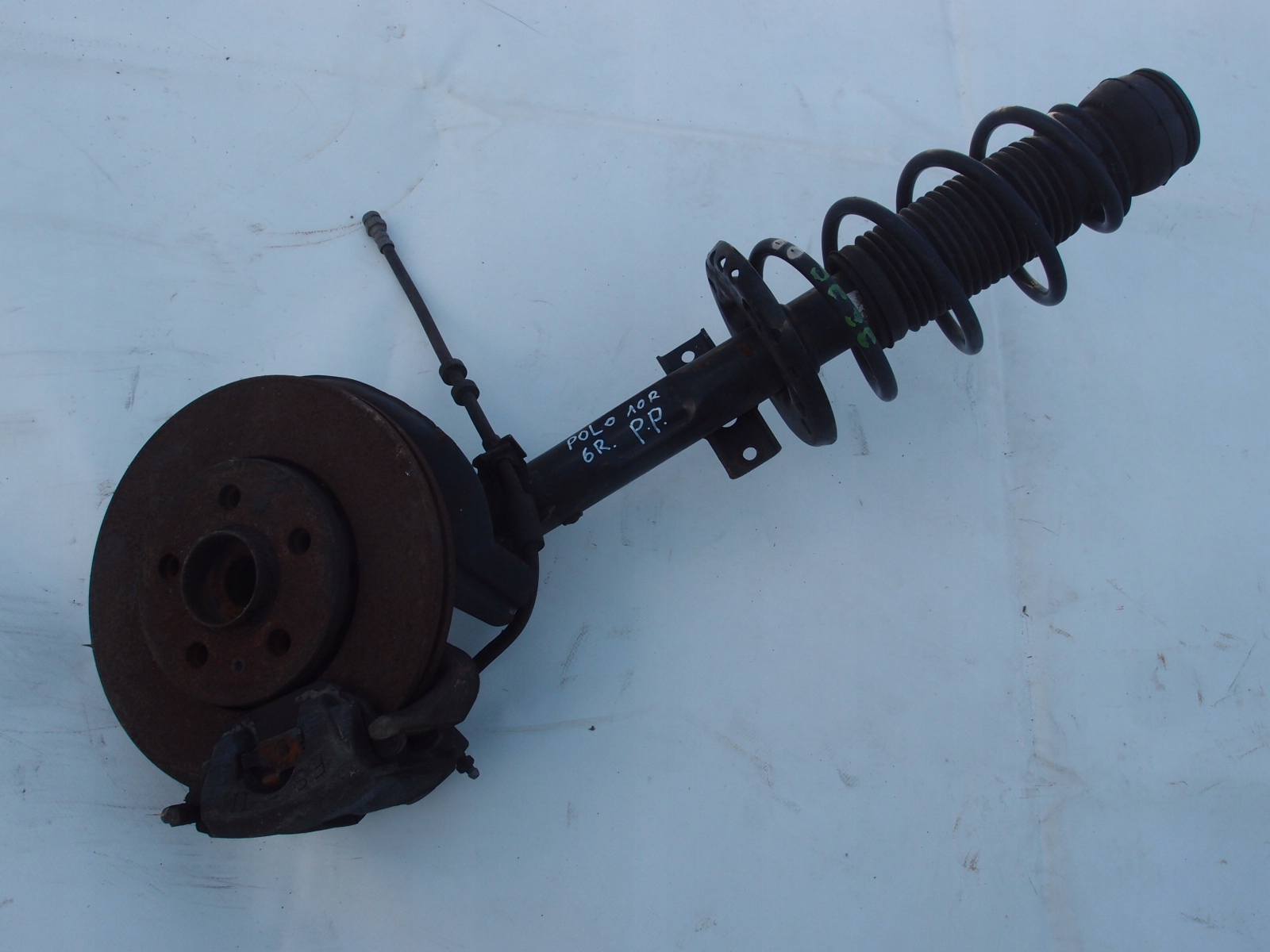 MCPERSON PRAWY PRZÓD VW POLO 1.6 TDI 6R0