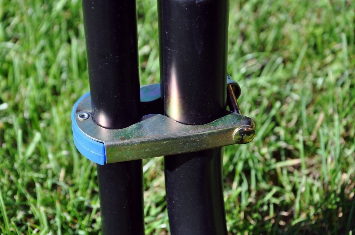 Trampolina czarna z siatką Jumpi 312 cm FT 10 (304-312 cm) EAN (GTIN) 5908258490138