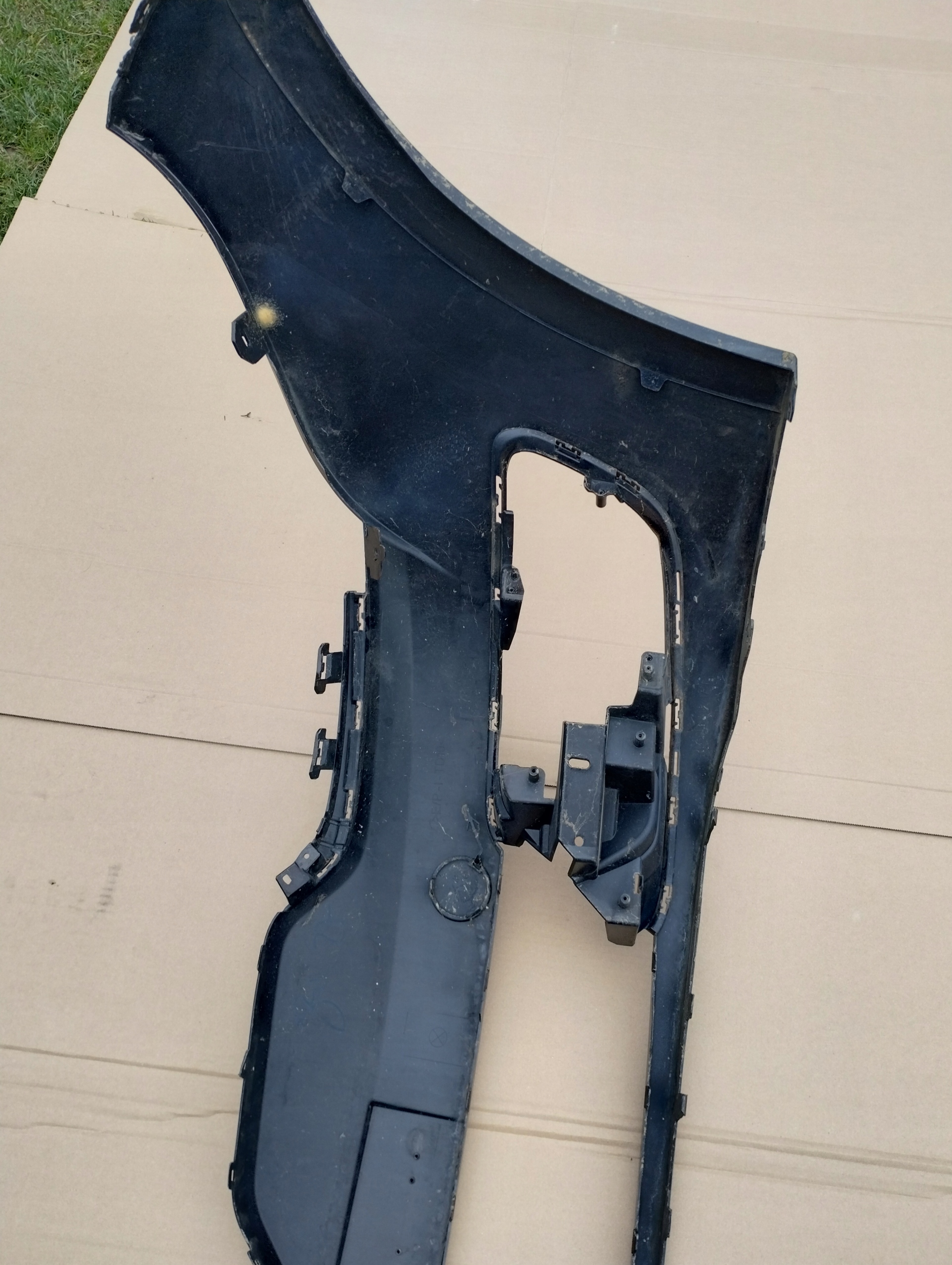 front bumper Renault Megane III Lift 620221121R front