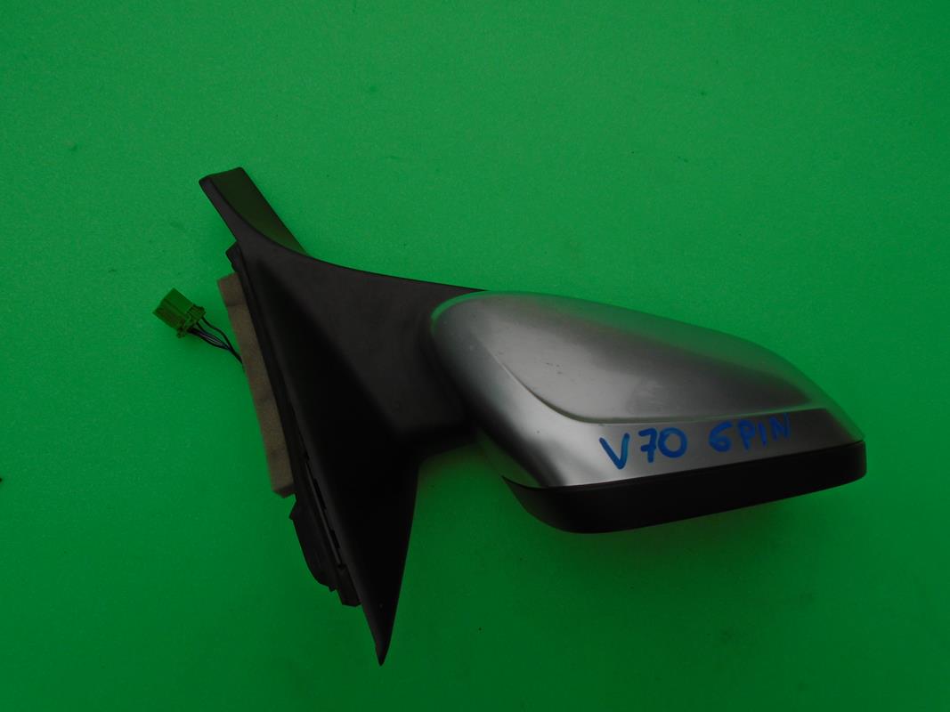 VOLVO V70 LUSTERKO PRAWE 6PIN R-DESIGN Strona zabudowy prawa