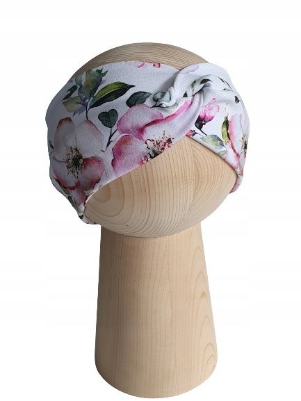 

Opaska Przeplatana Kwiaty 54-58cm