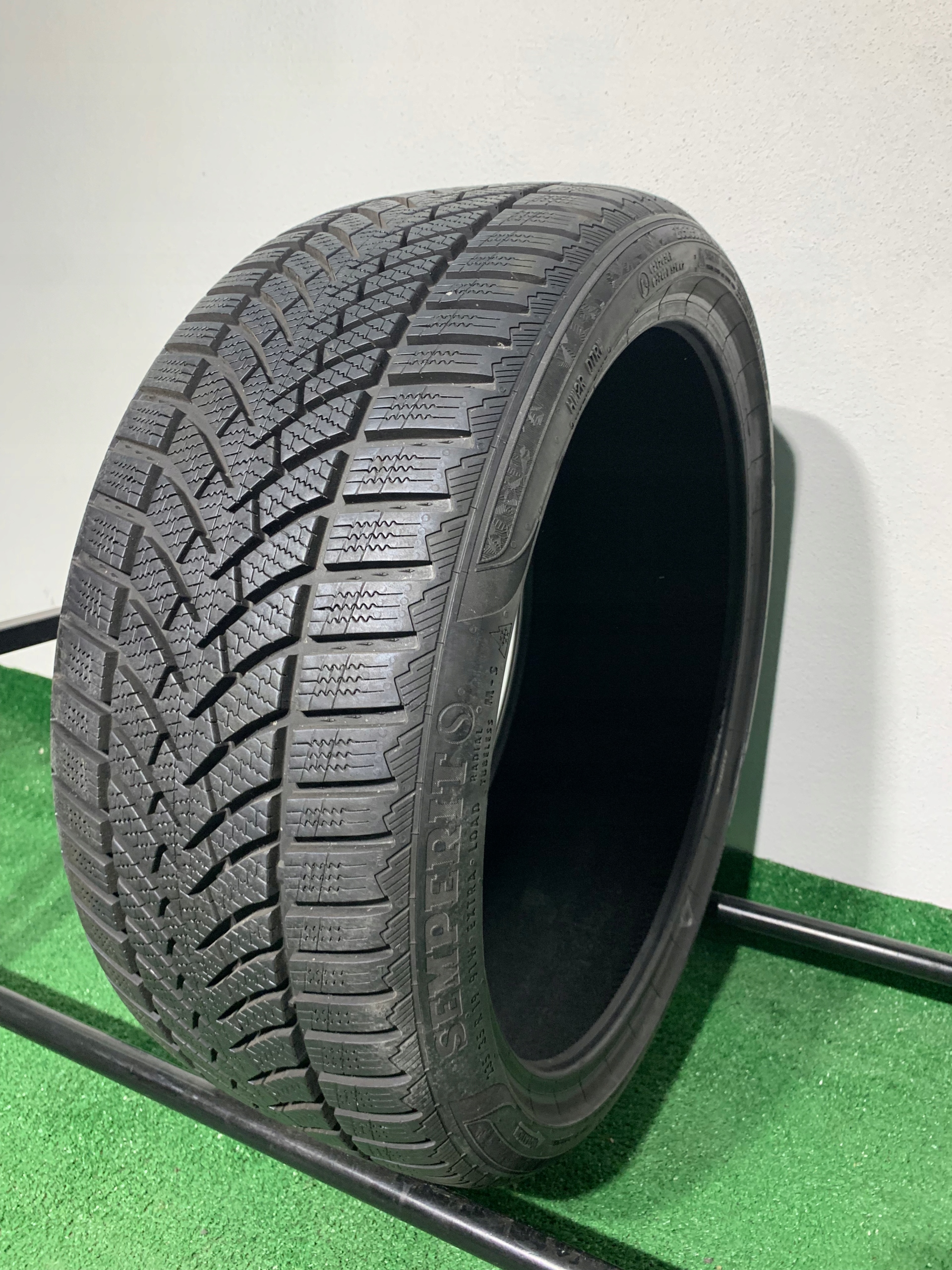 235/35R19 Semperit Speed-Grip 3 21r. 8,7mm Model inny