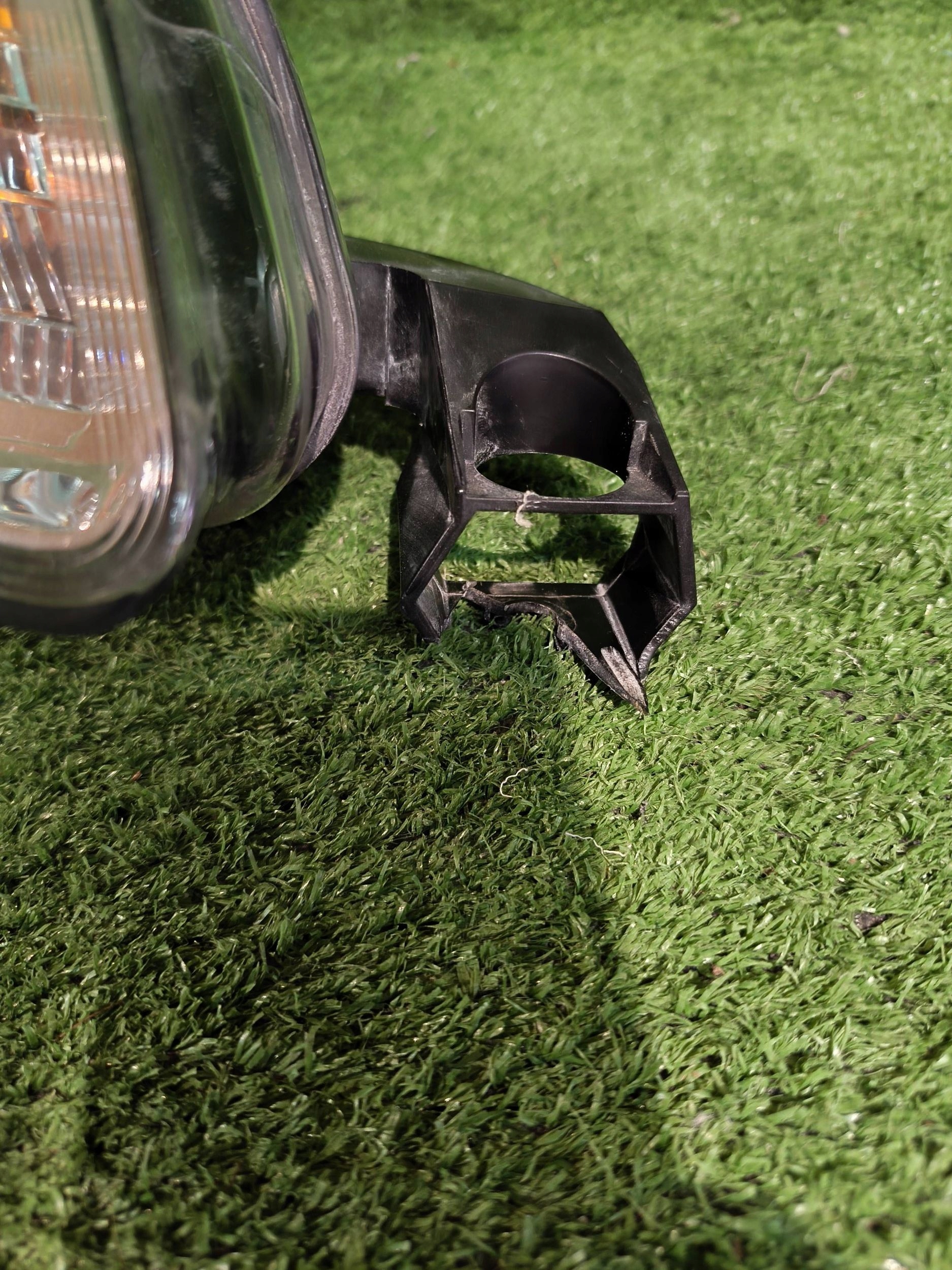 REFLEKTOR right front CITROEN C3 DS3 09- NR.R1367