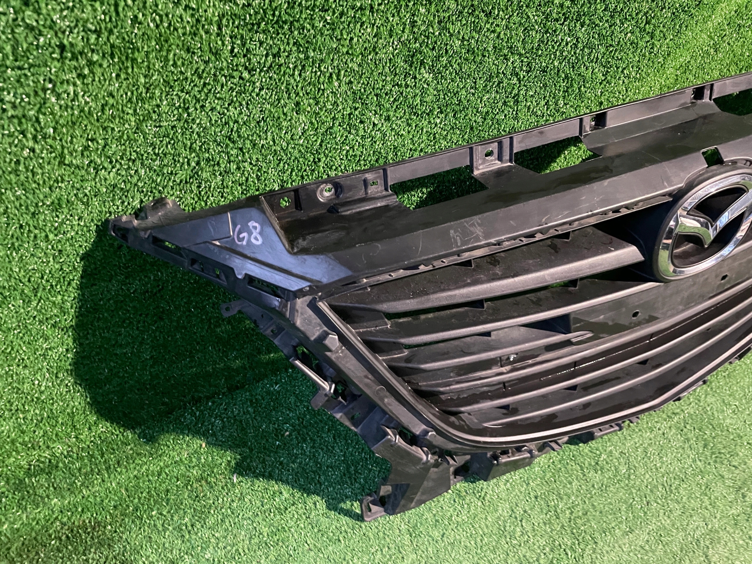 MAZDA 3 III 13- GRILLE BJS750712