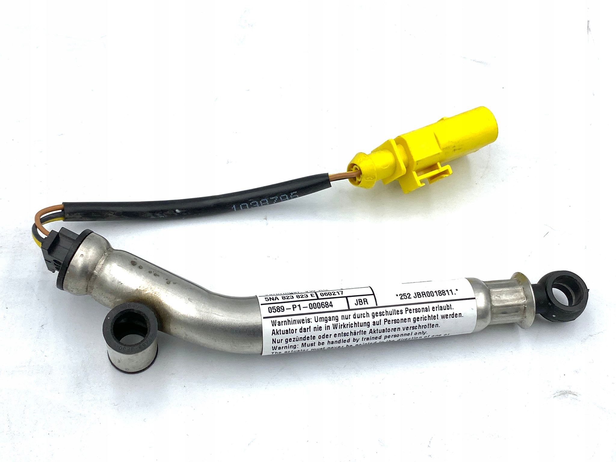 5NA823823E - VW TIGUAN 5NA 2016-ПОДУШКА БЕЗПЕКИ КАРТРИДЖ КАПОТ ШАРНІР