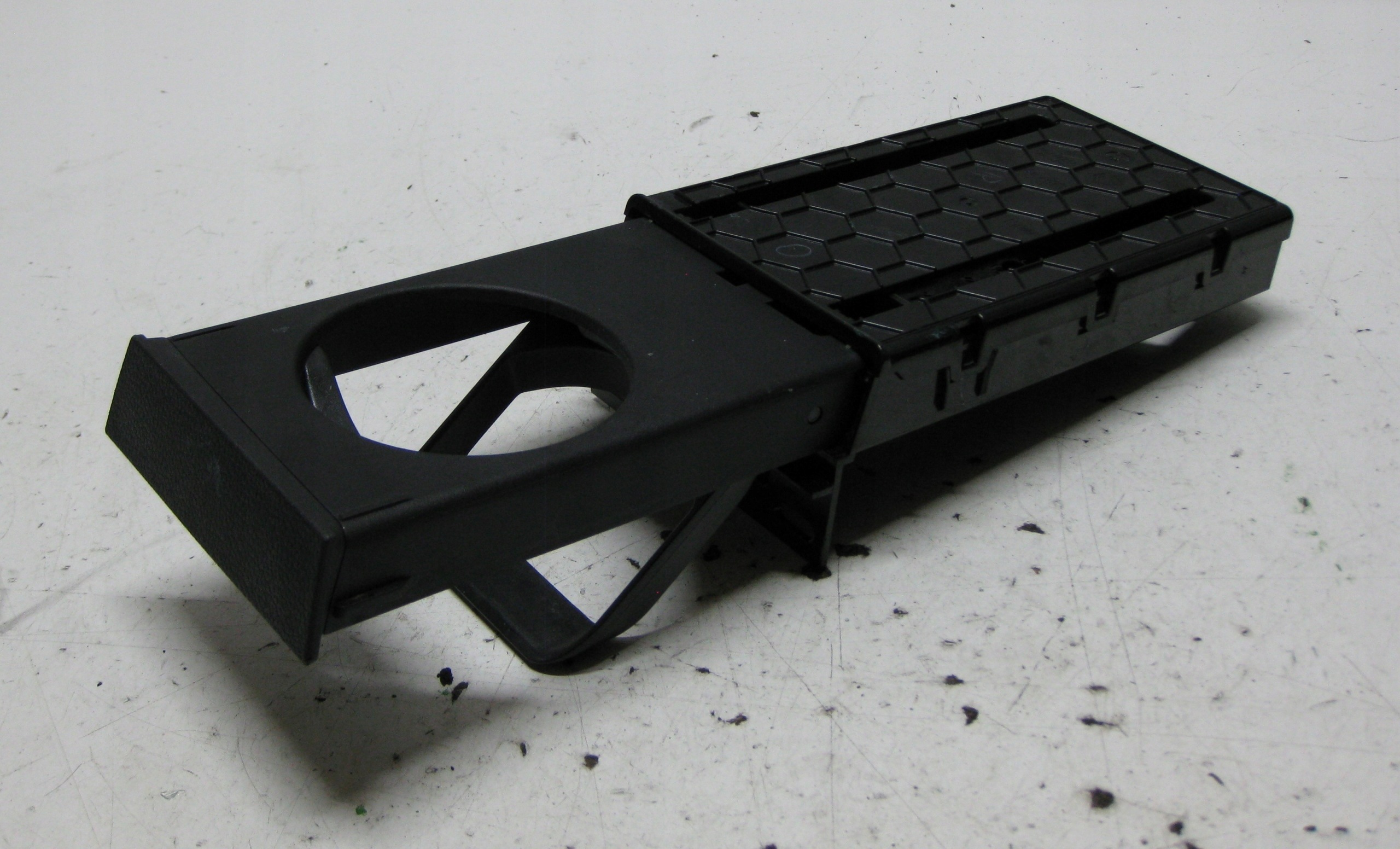 RENAULT MASTER III LIFT bracket for KUBEK 684305630R