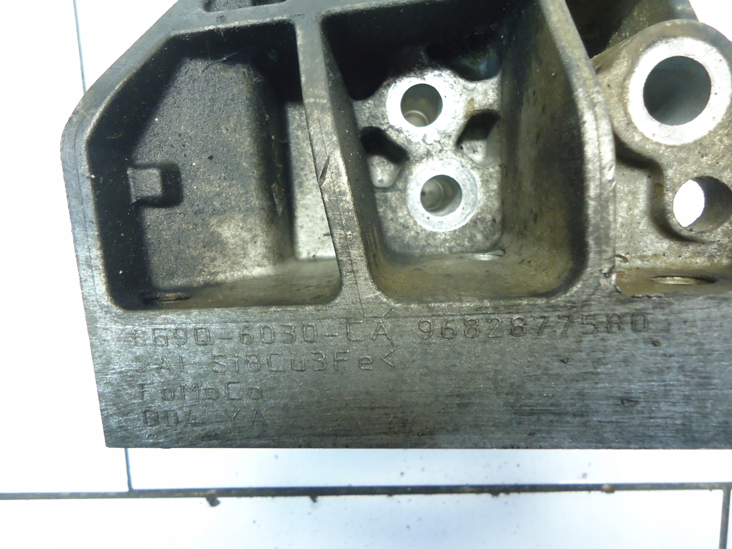 RANGE ROVER L538 LAND ROVER 2.2D engine mount 9682877580 6G9Q-6030-CA