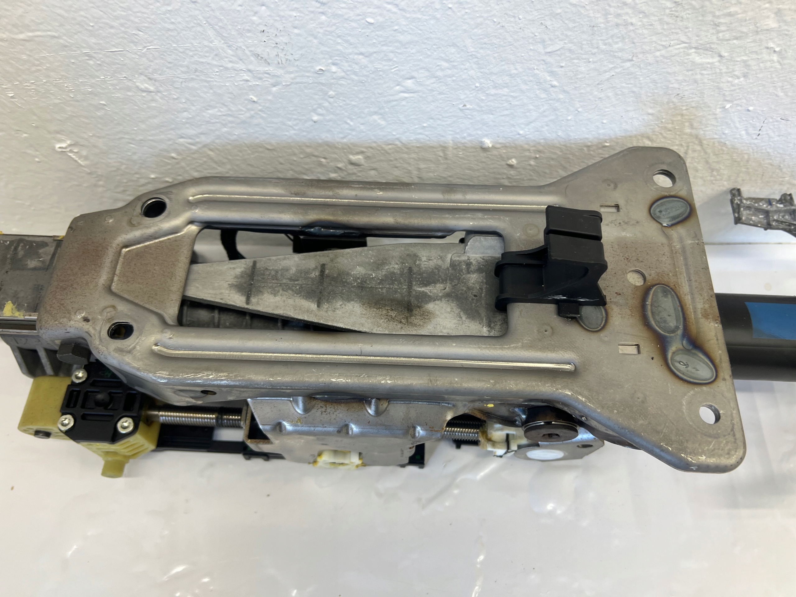 BMW X6 E71 X5 E70 steering wheel rod 6786603014