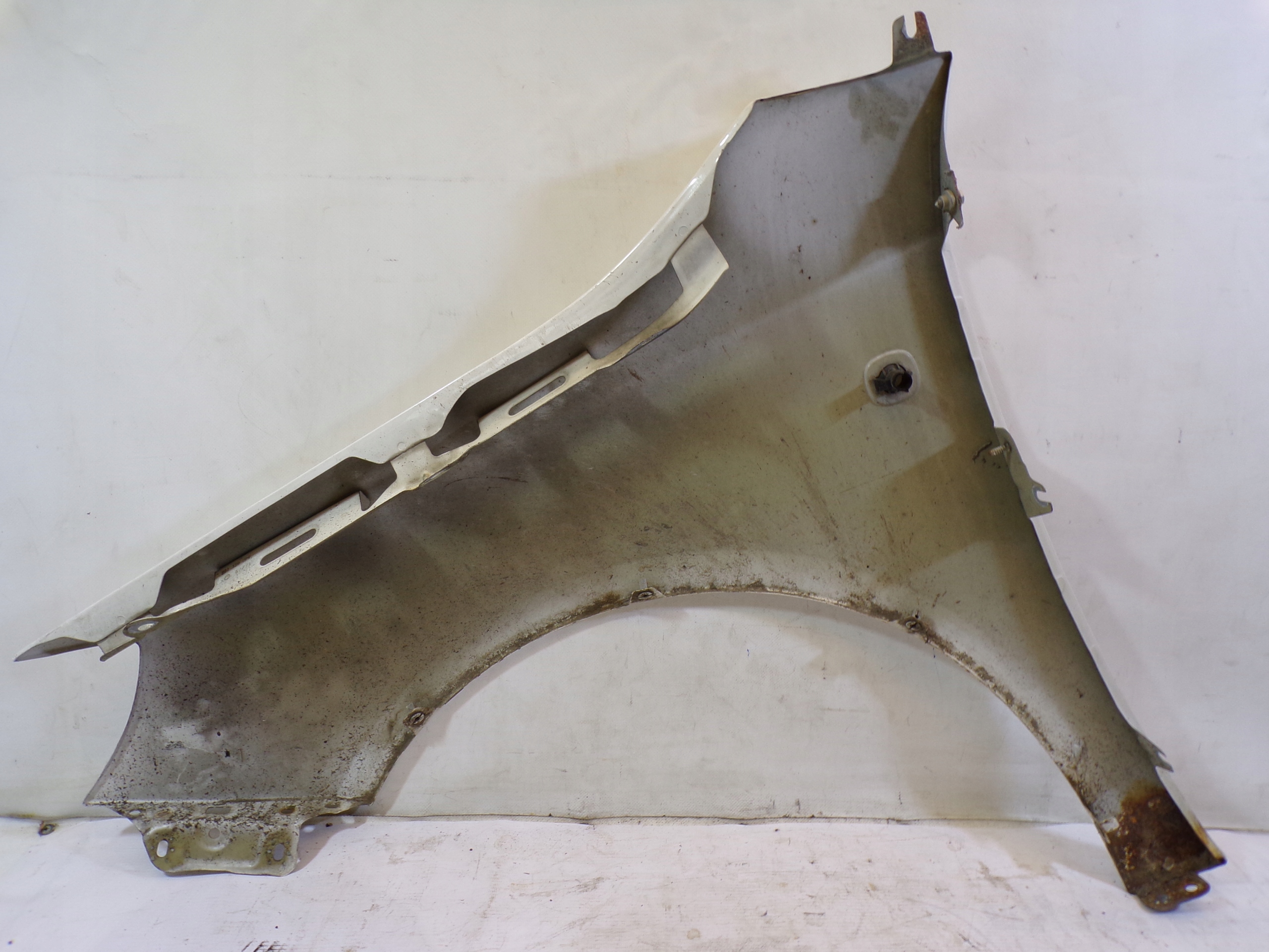 fender right front SKODA FABIA 2 II colour 1026