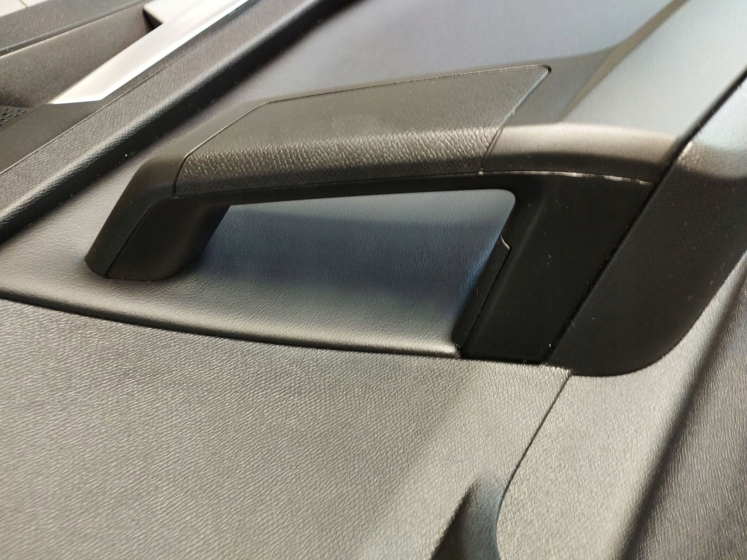Seat Leon IV side upholstery door right rear part 5FA868074