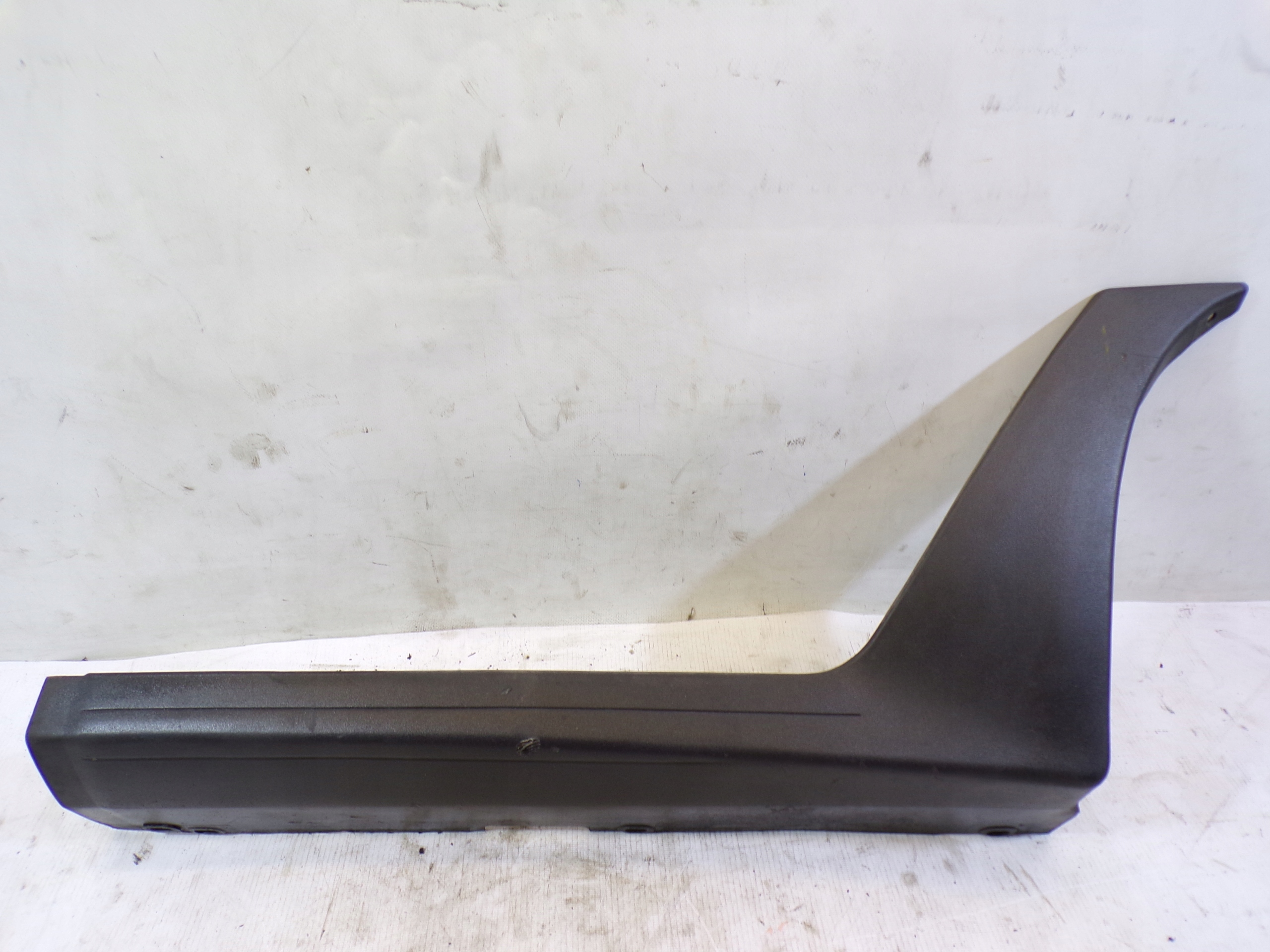 cap moulding threshold left rear OPEL KADEET GSI (F)
