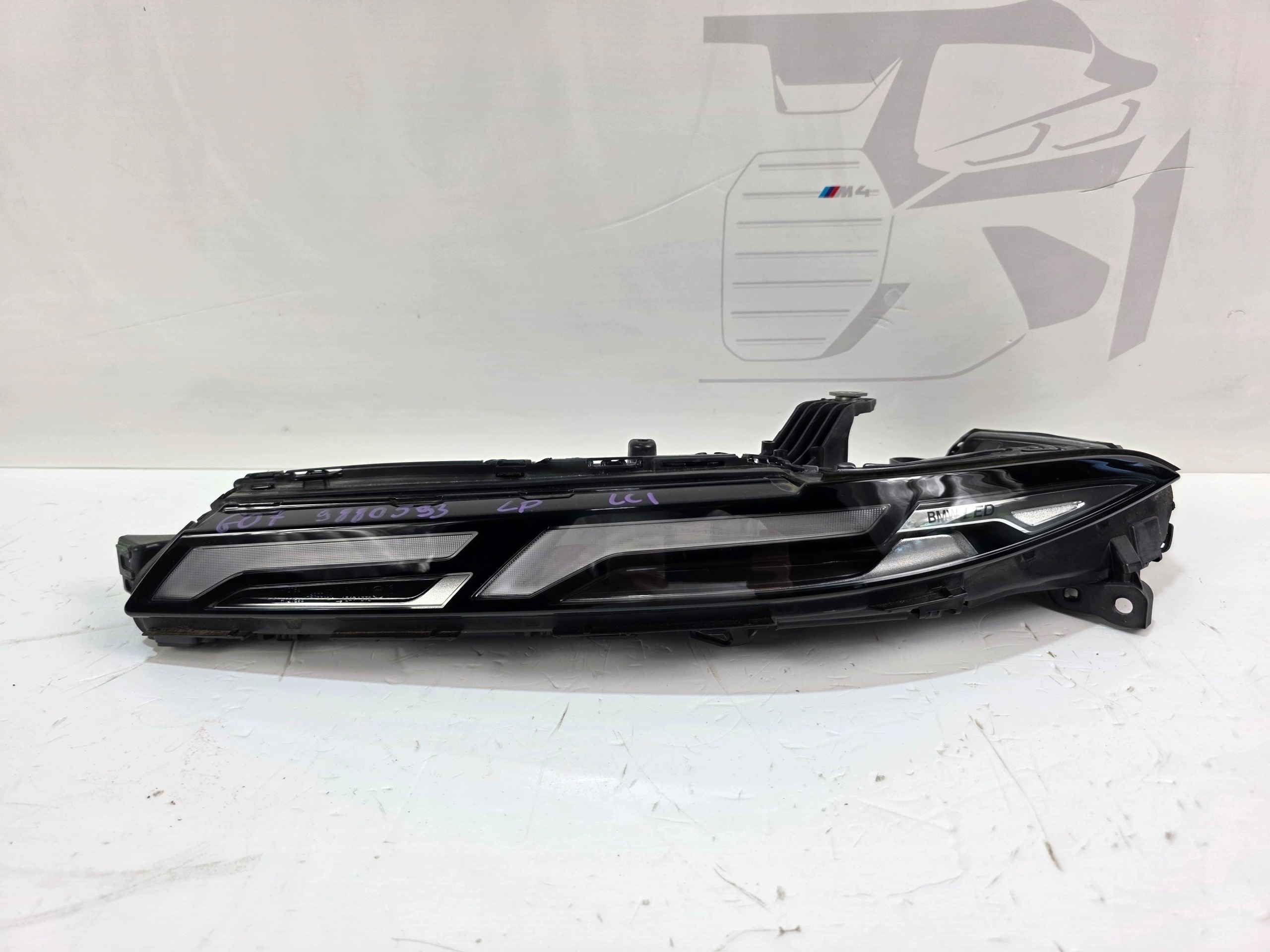 light left front upper DRL BMW X7 G07 LCI 9880593