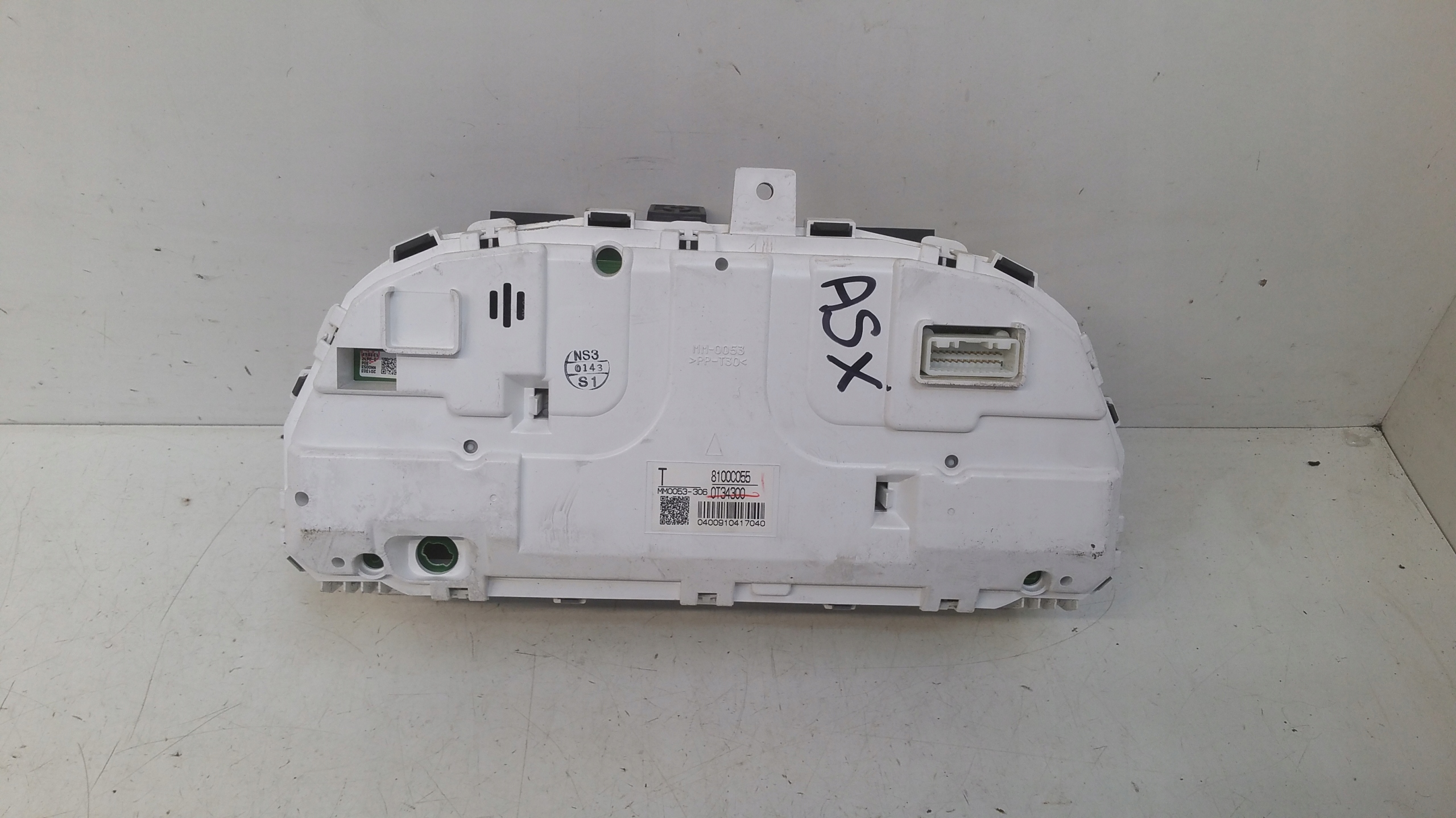 dials 8100C055 Mitsubishi ASX