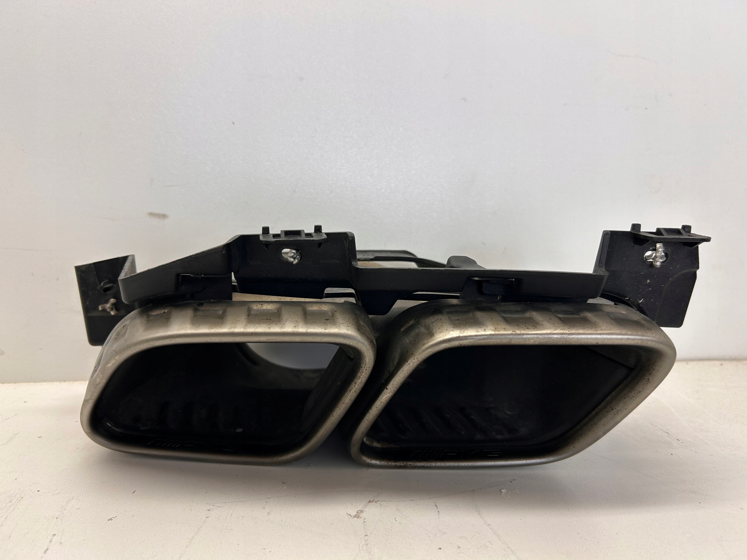 MERCEDES GT X290 GLE GLS W167 AMG LEWA KOŃCÓWKA WYDECHU