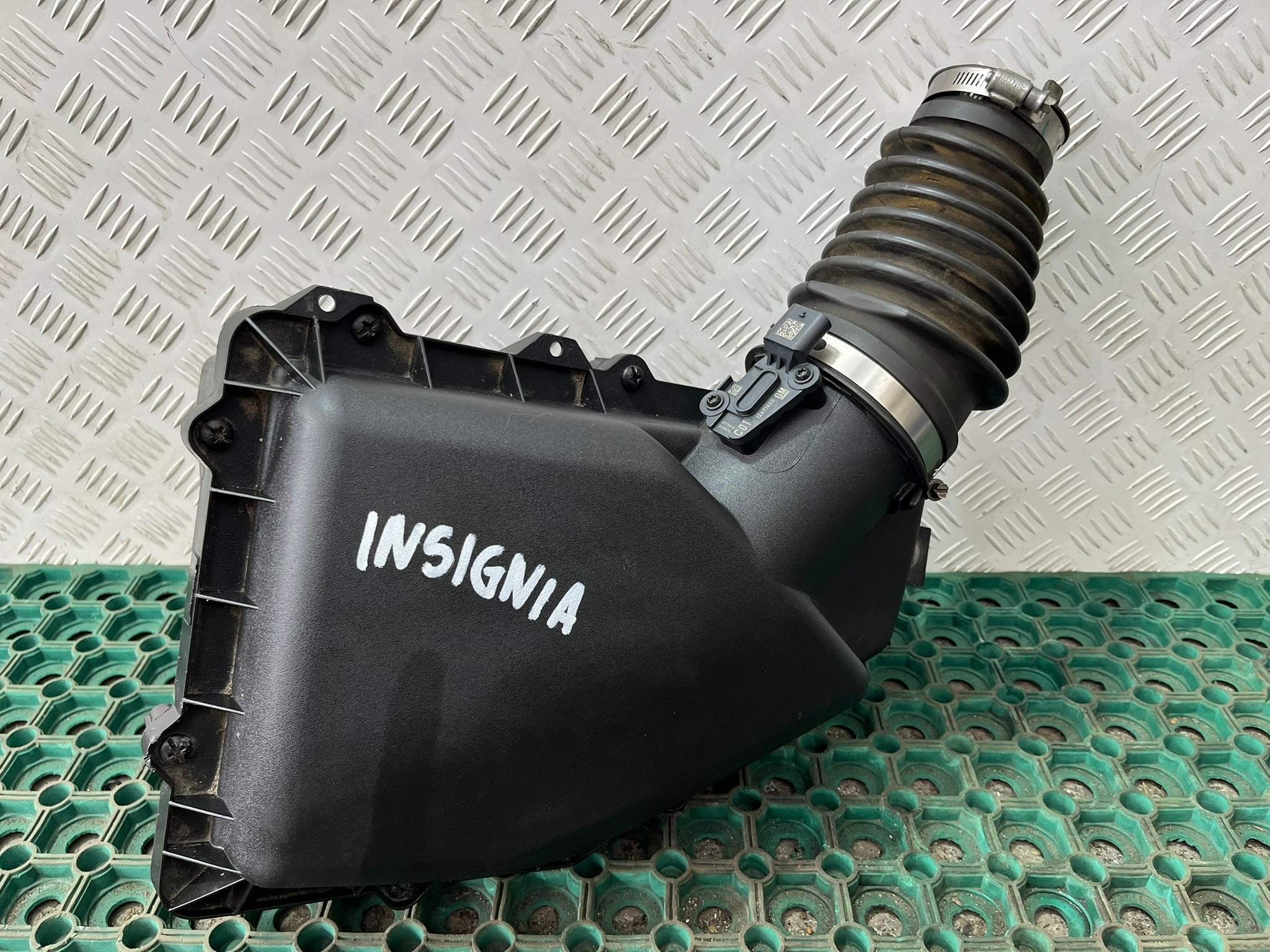 OPEL INSIGNIA B LIFT 20-22 2.0 CDTI Gehäuse filter luft Luftmassenmesser
