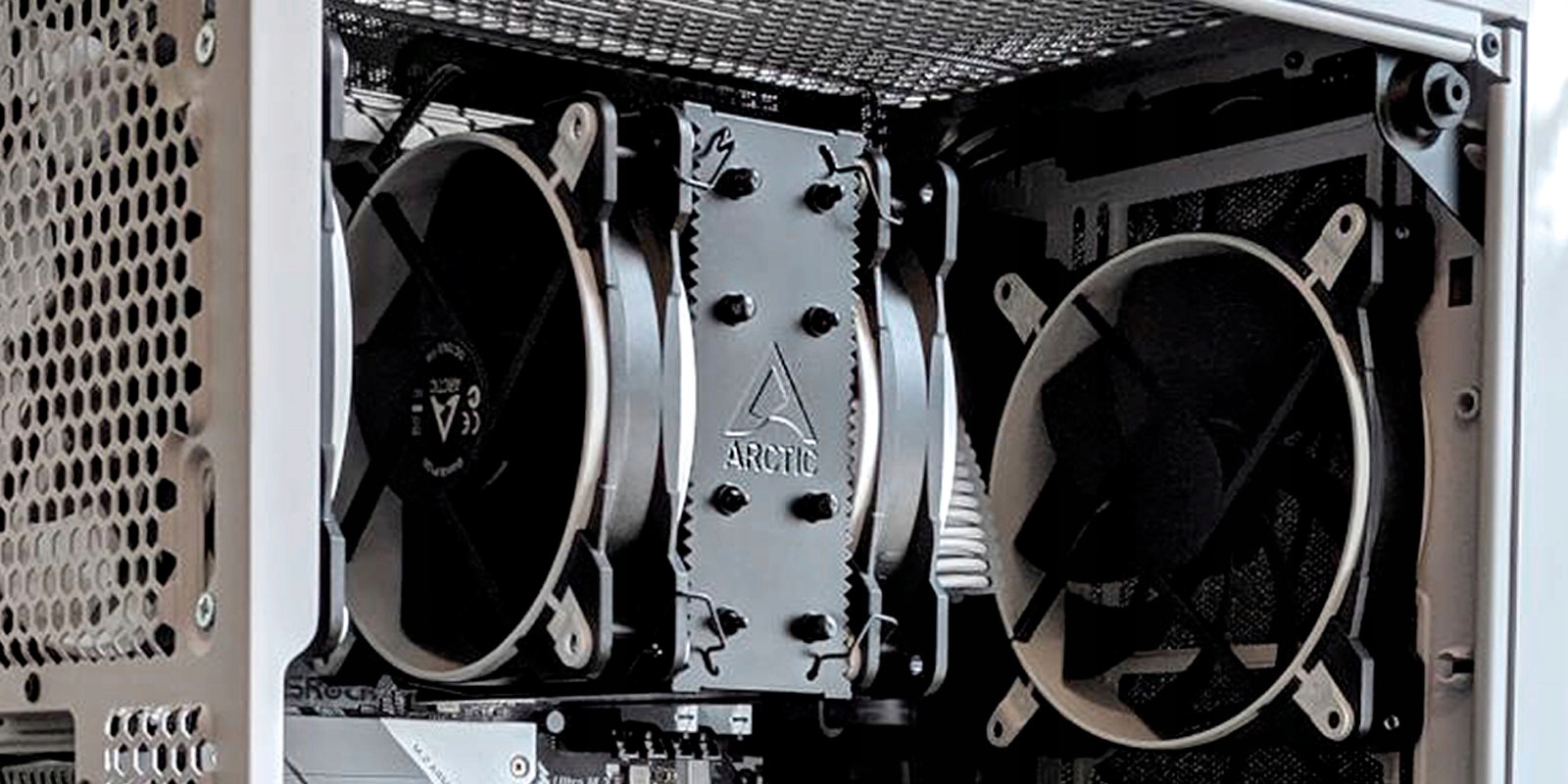 Adapter FAN 4 Pin na 1x4 Pin 3x3 Pin ARCTIC PST Marka ARCTIC